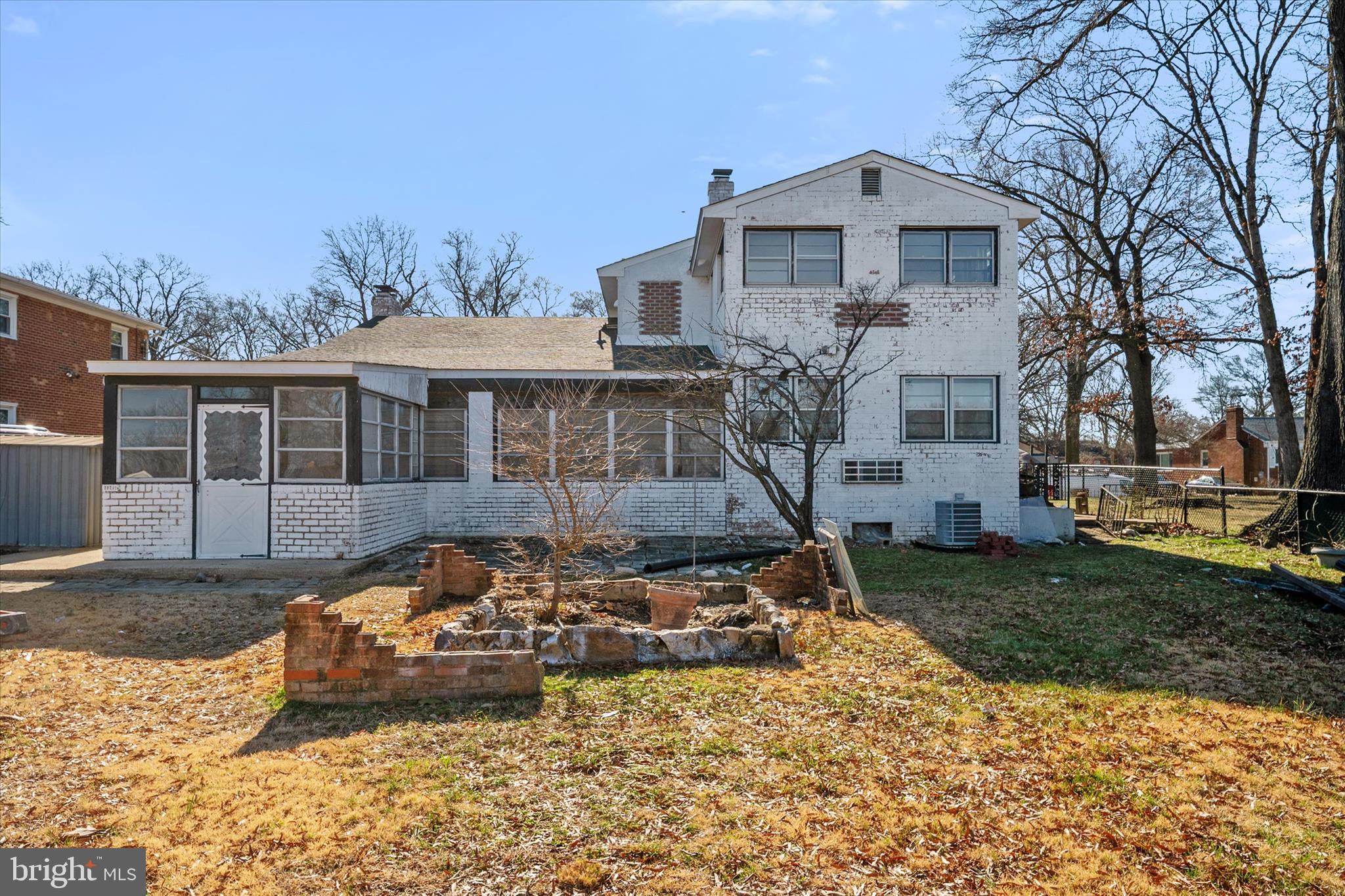 AUTH VILLAGE - Residential