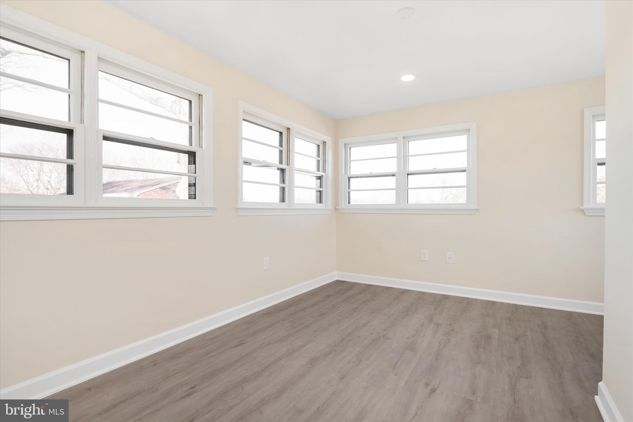 AUTH VILLAGE - Residential