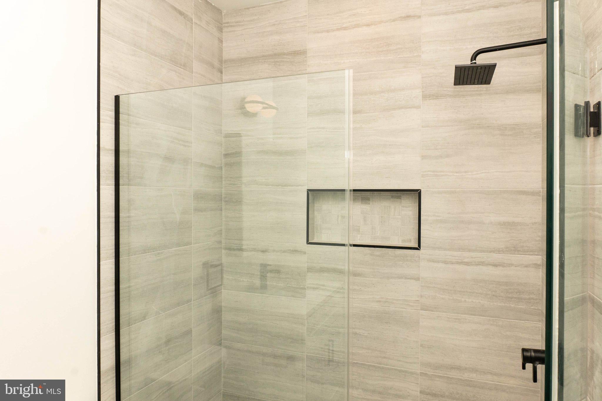 223 S 44TH STREET 1F