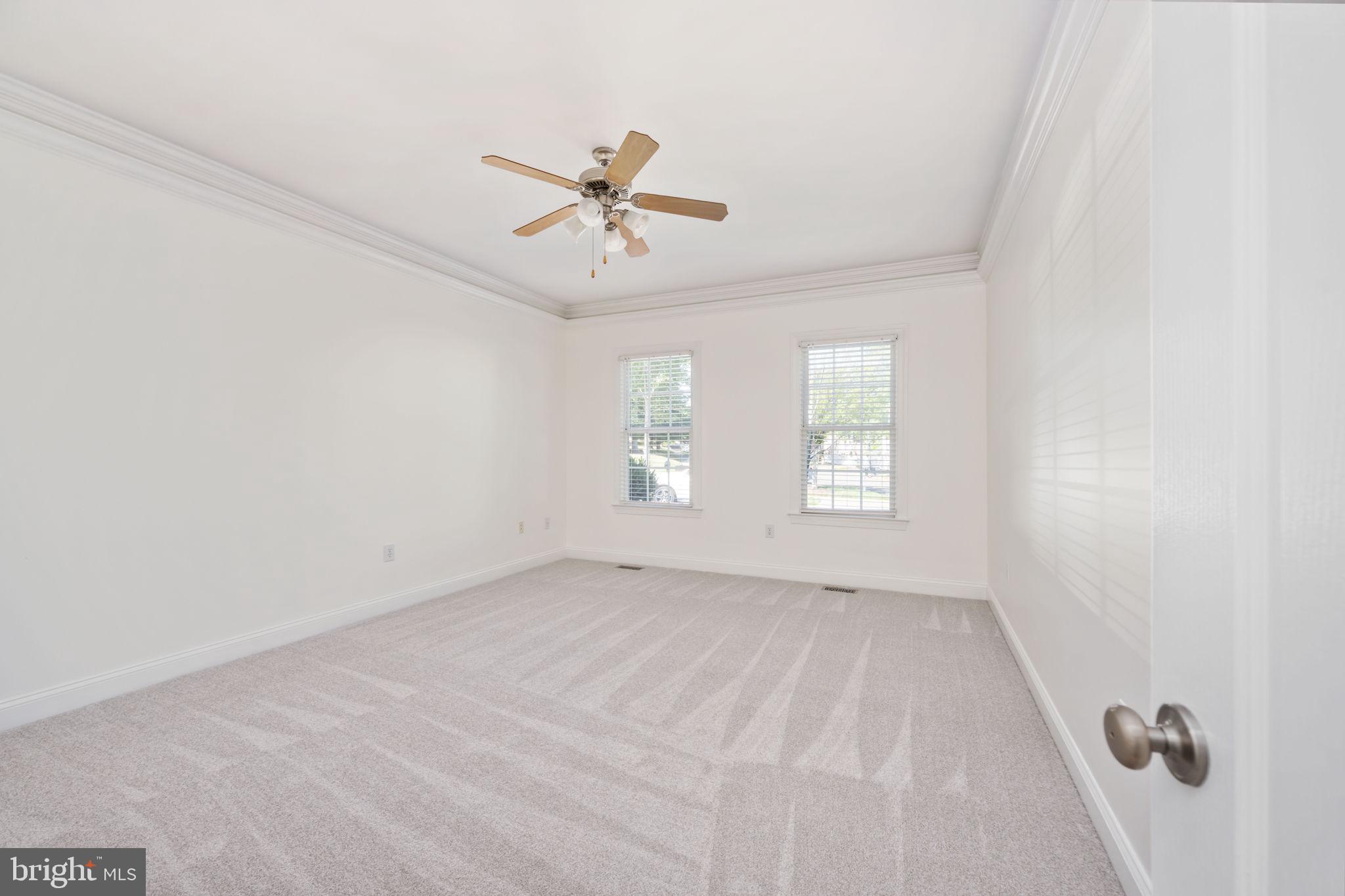 LADYSMITH VILLAGE - Residential