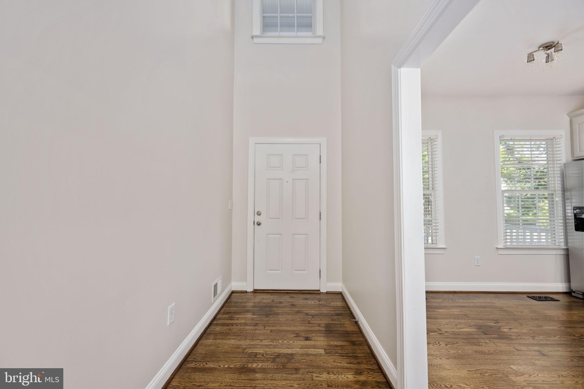 LADYSMITH VILLAGE - Residential