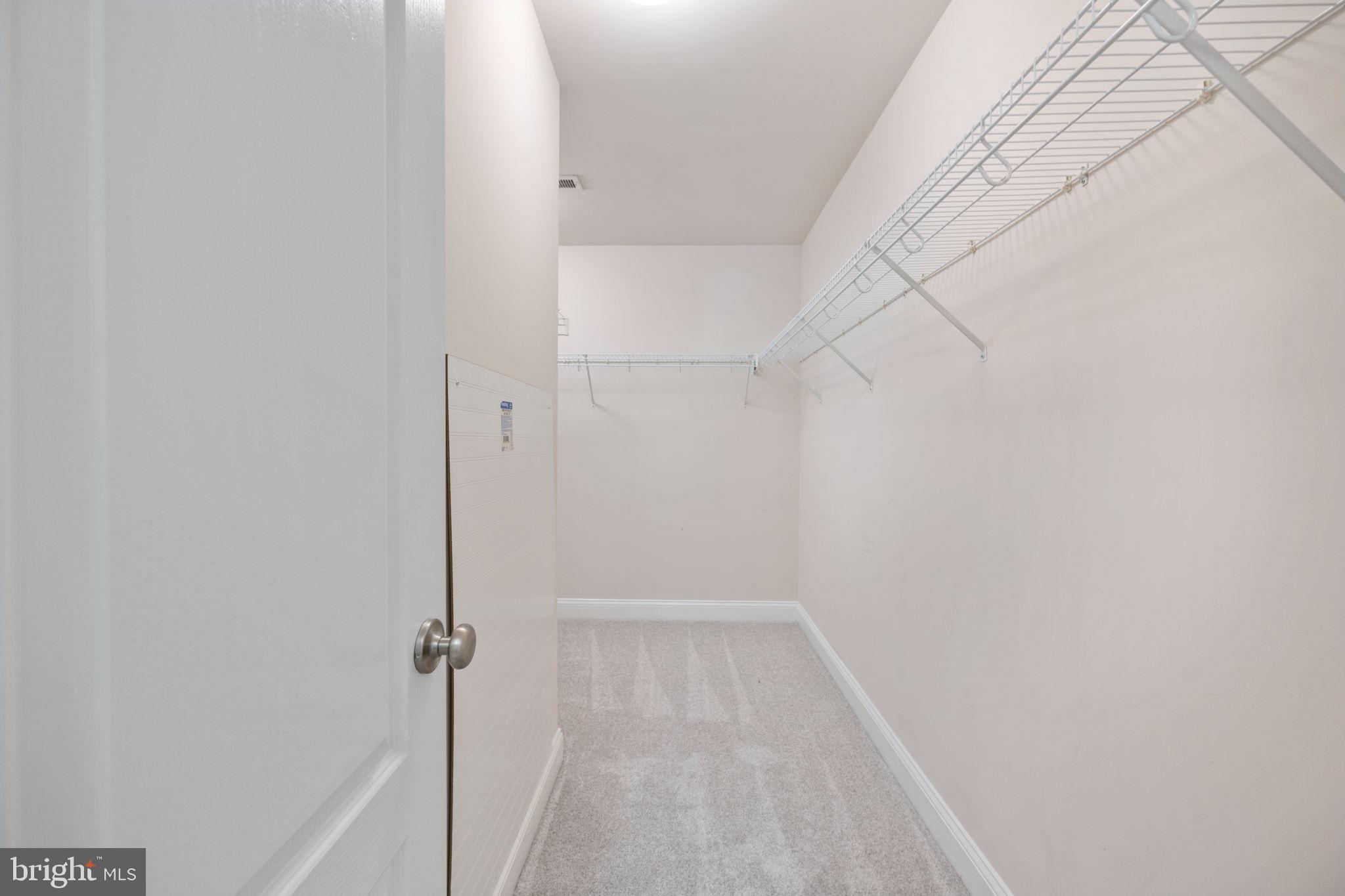 LADYSMITH VILLAGE - Residential