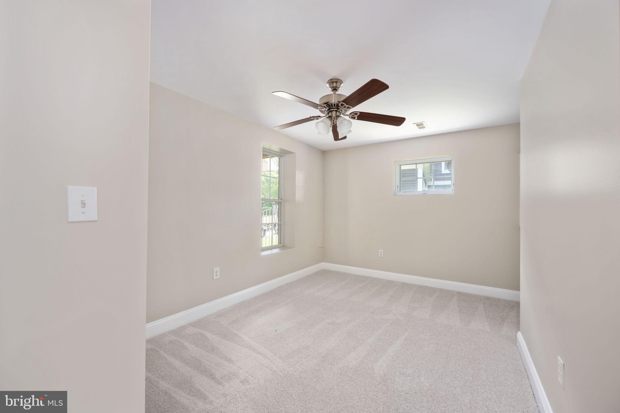 LADYSMITH VILLAGE - Residential