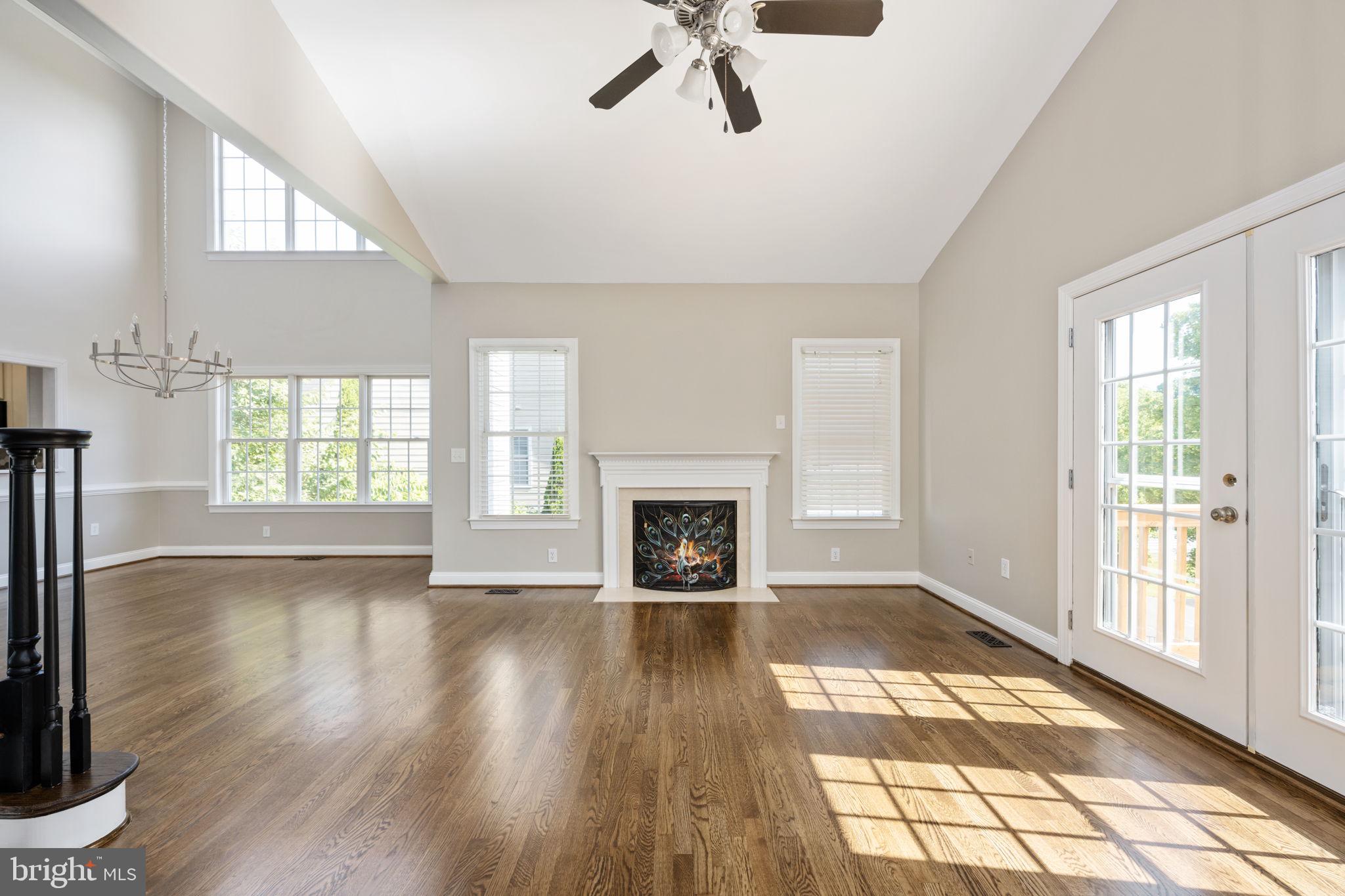 LADYSMITH VILLAGE - Residential