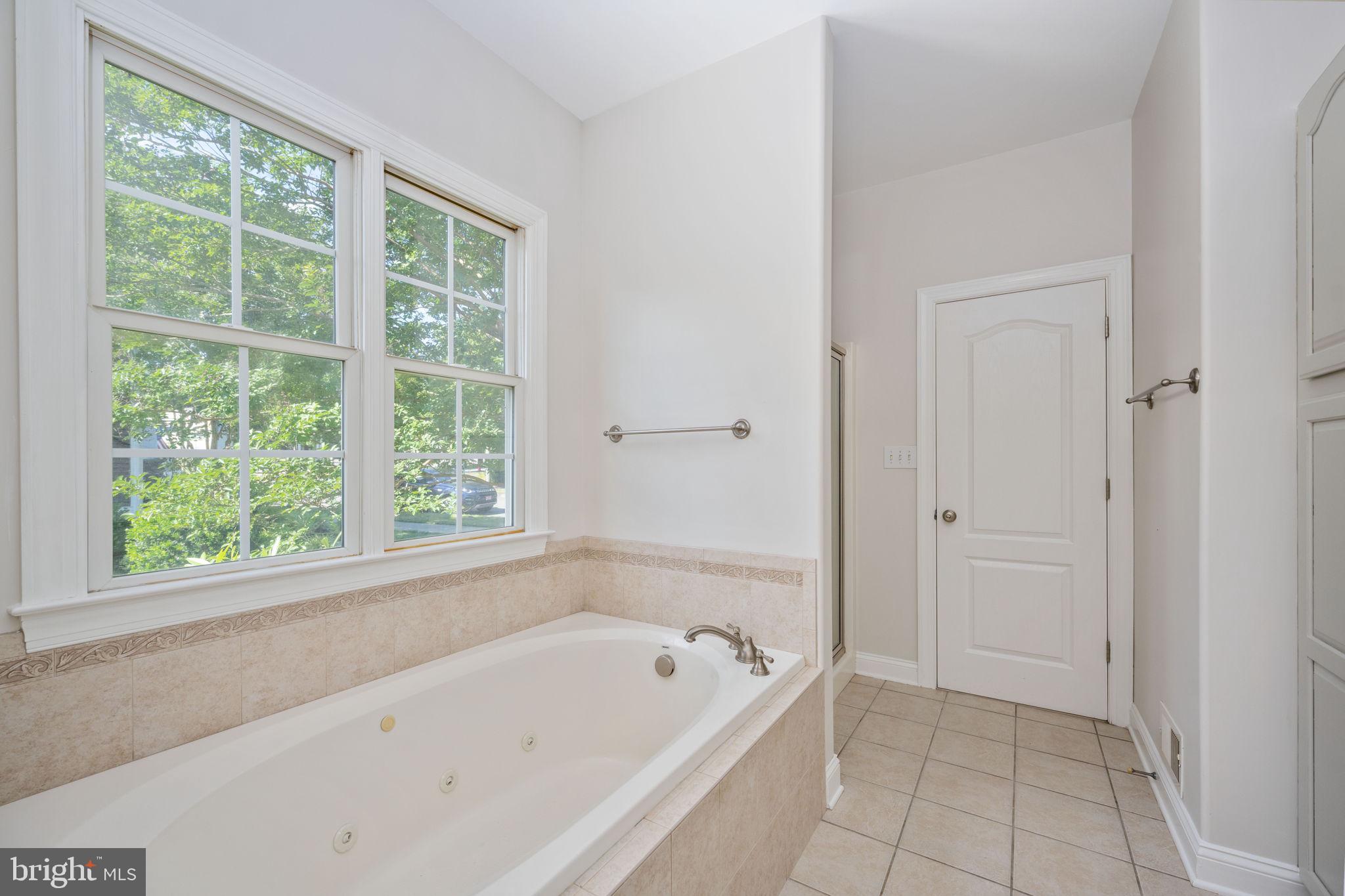 LADYSMITH VILLAGE - Residential