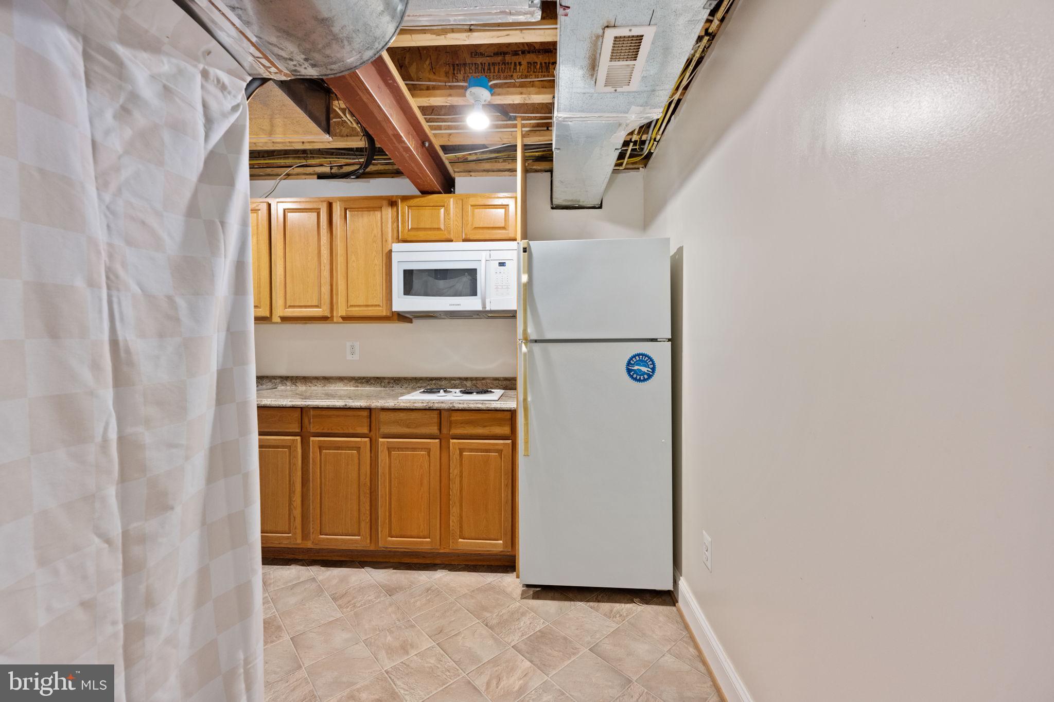 LADYSMITH VILLAGE - Residential