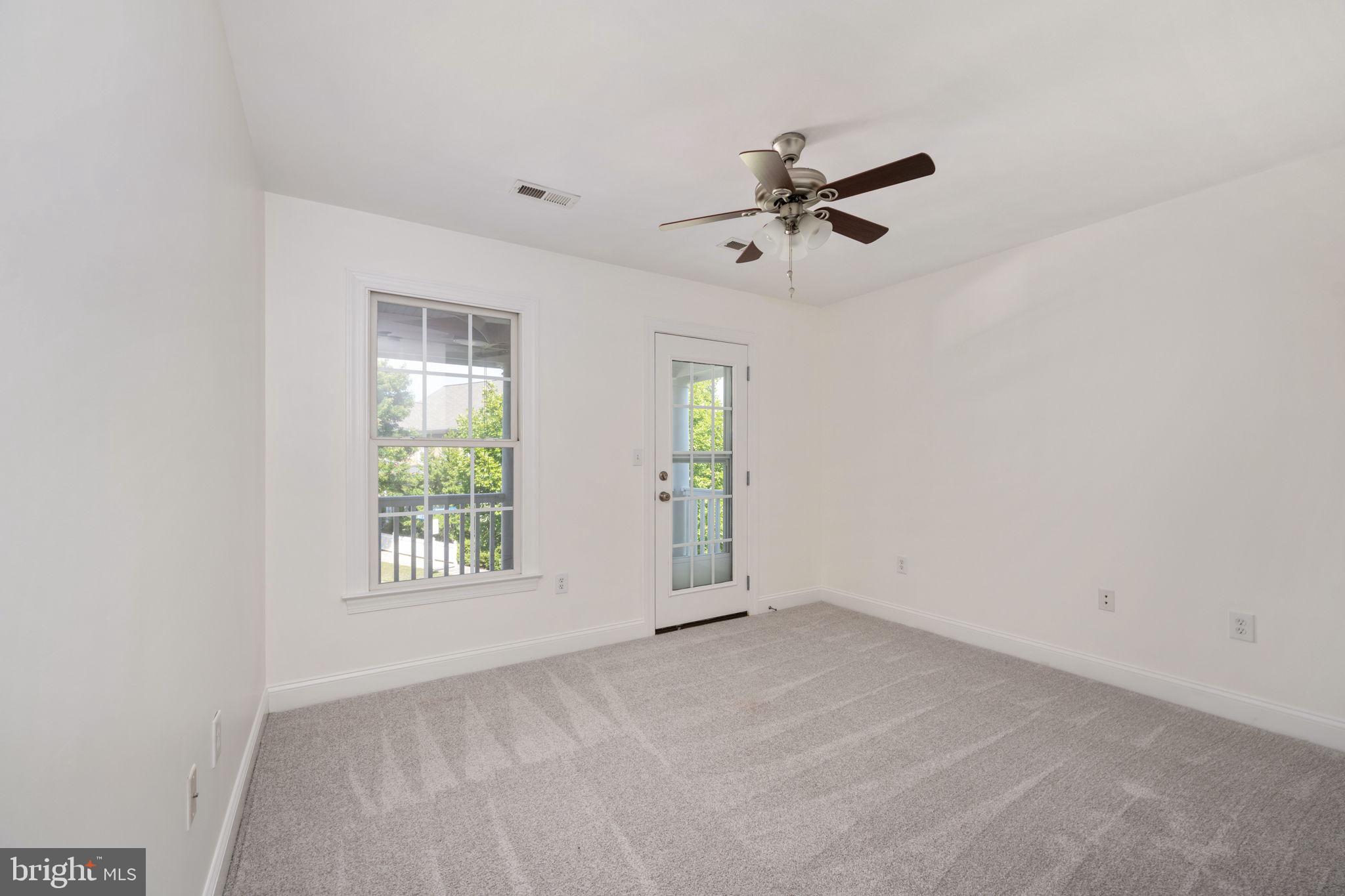 LADYSMITH VILLAGE - Residential