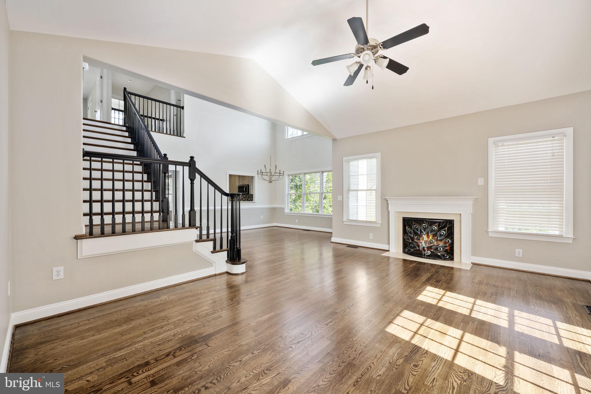 LADYSMITH VILLAGE - Residential