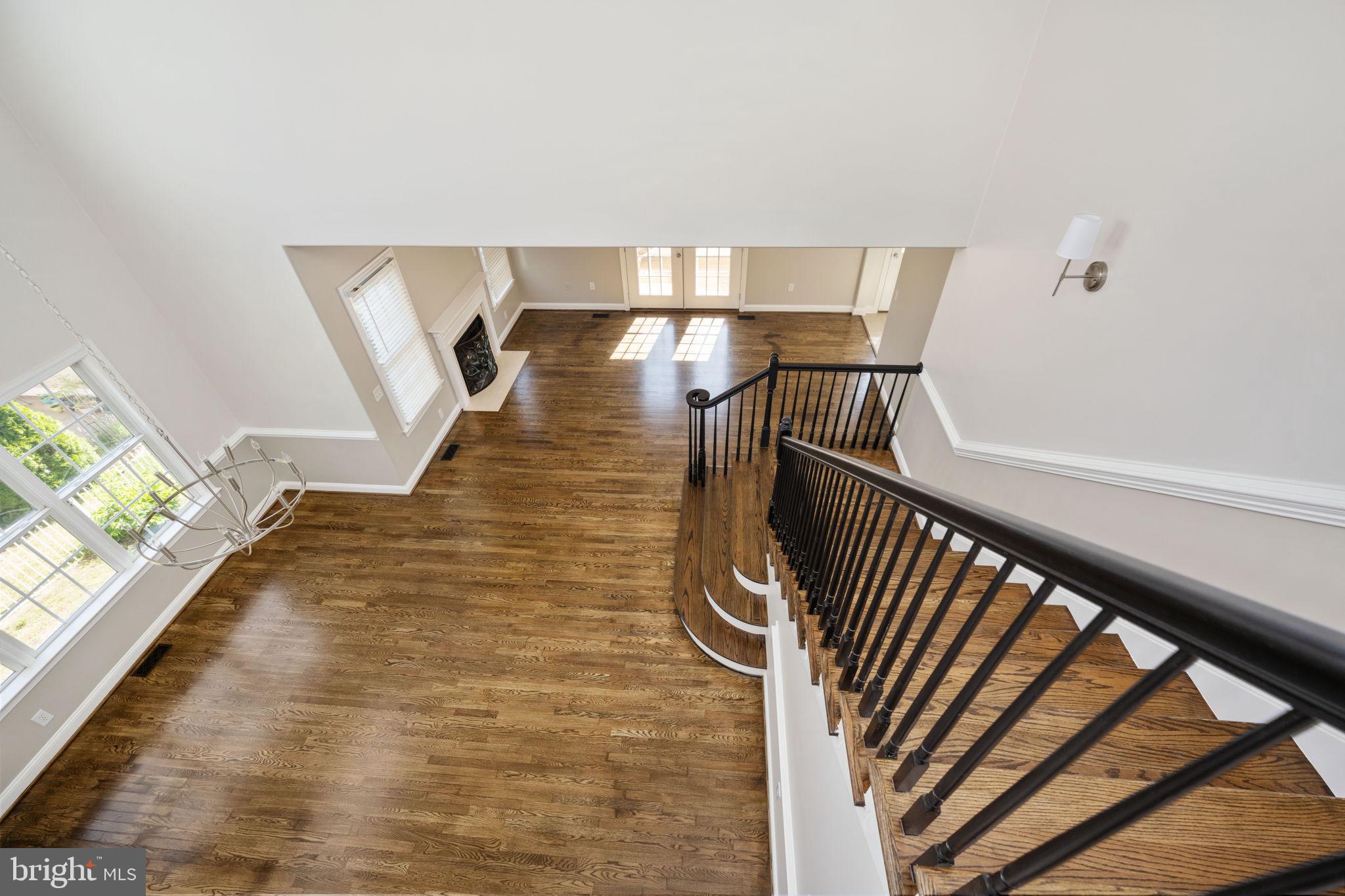 LADYSMITH VILLAGE - Residential