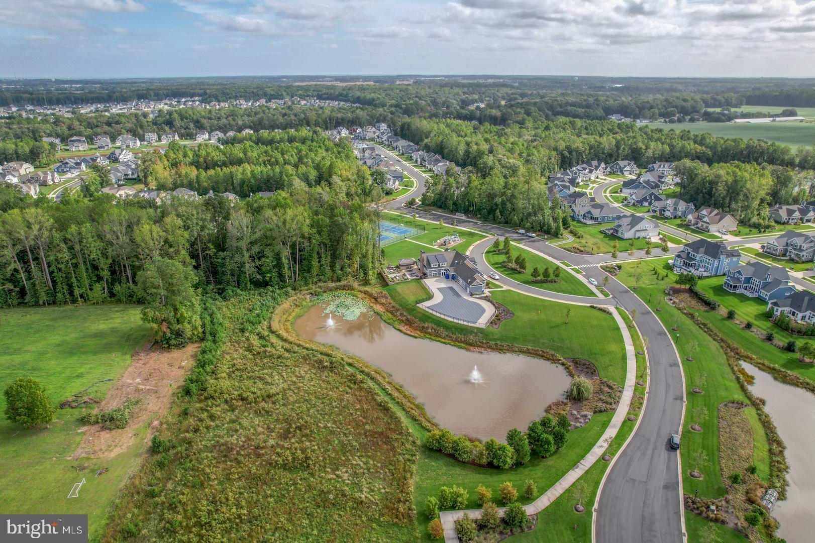 TIDEWATER LANDING - Residential