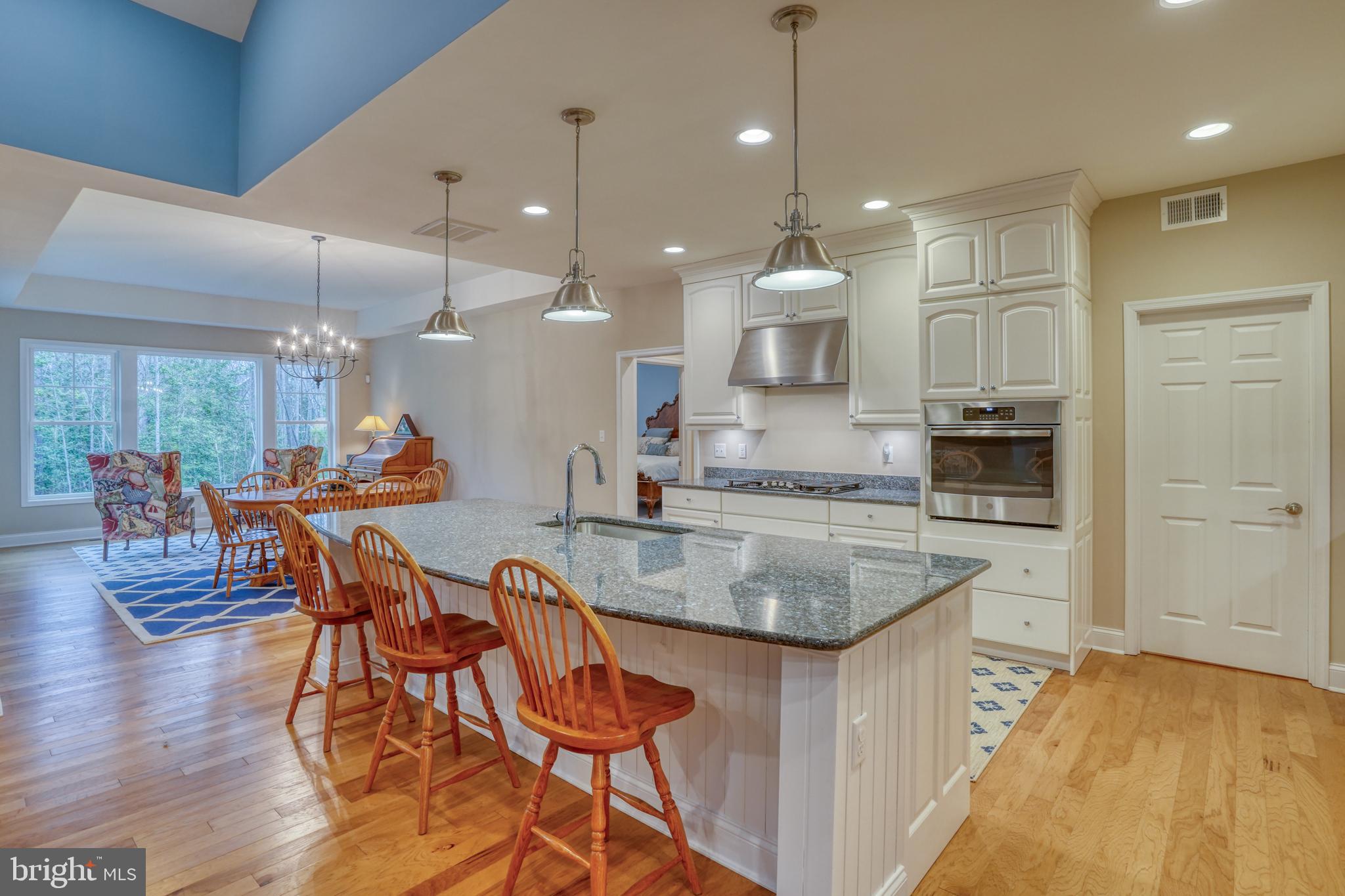 TIDEWATER LANDING - Residential