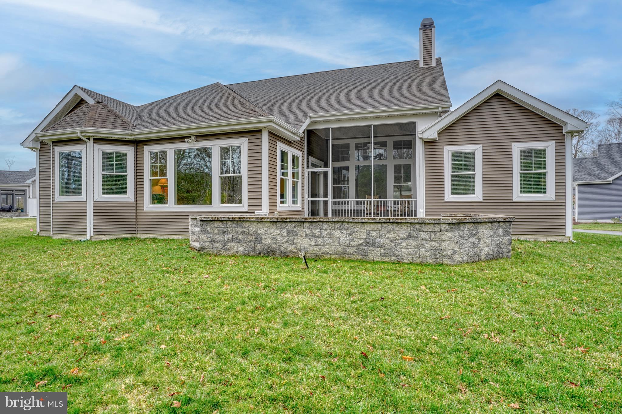 TIDEWATER LANDING - Residential