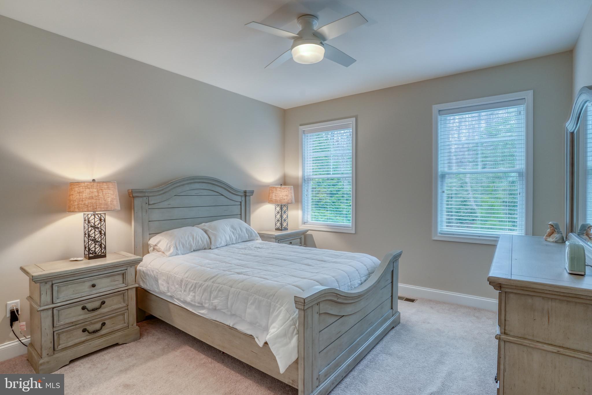 TIDEWATER LANDING - Residential