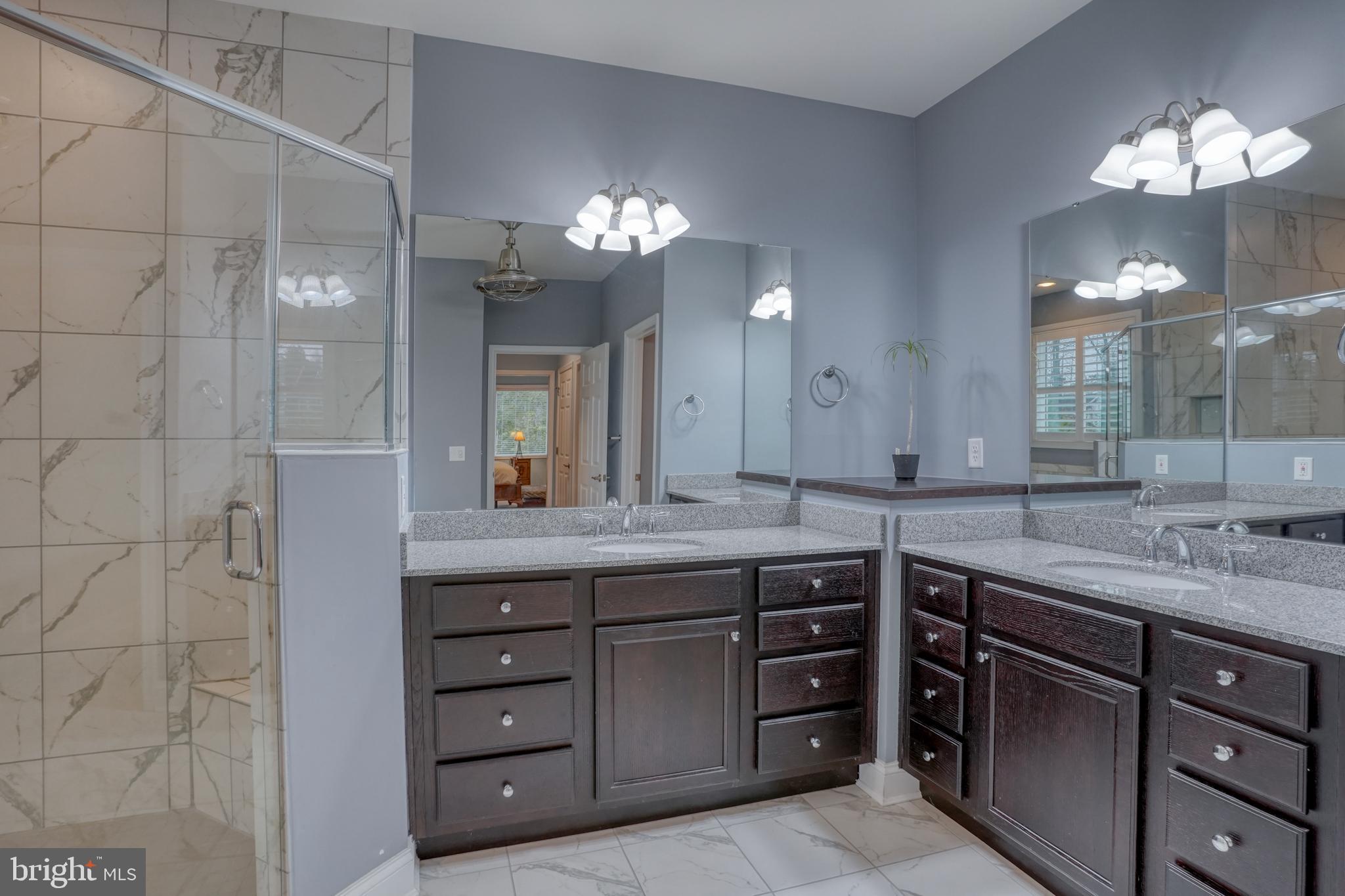 TIDEWATER LANDING - Residential