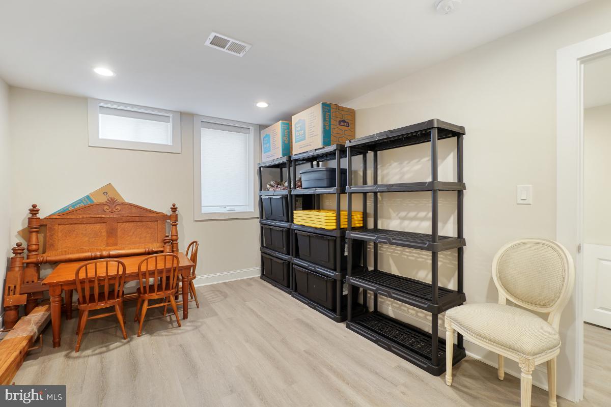 ROSEMARY HILLS - Residential Lease