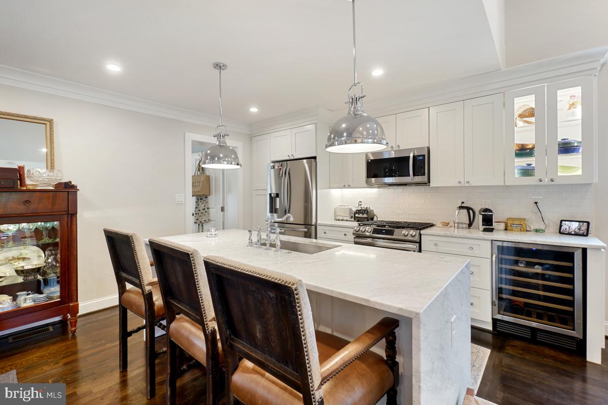 ROSEMARY HILLS - Residential Lease