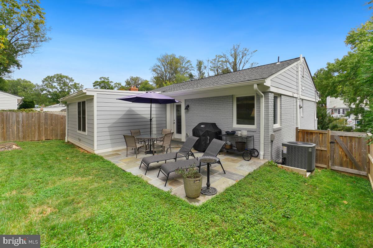 ROSEMARY HILLS - Residential Lease