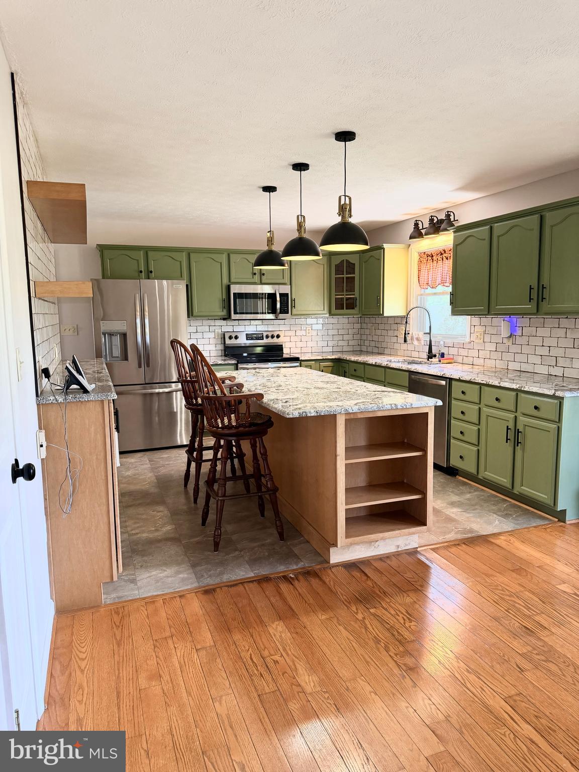 50 TEABERRY LANE