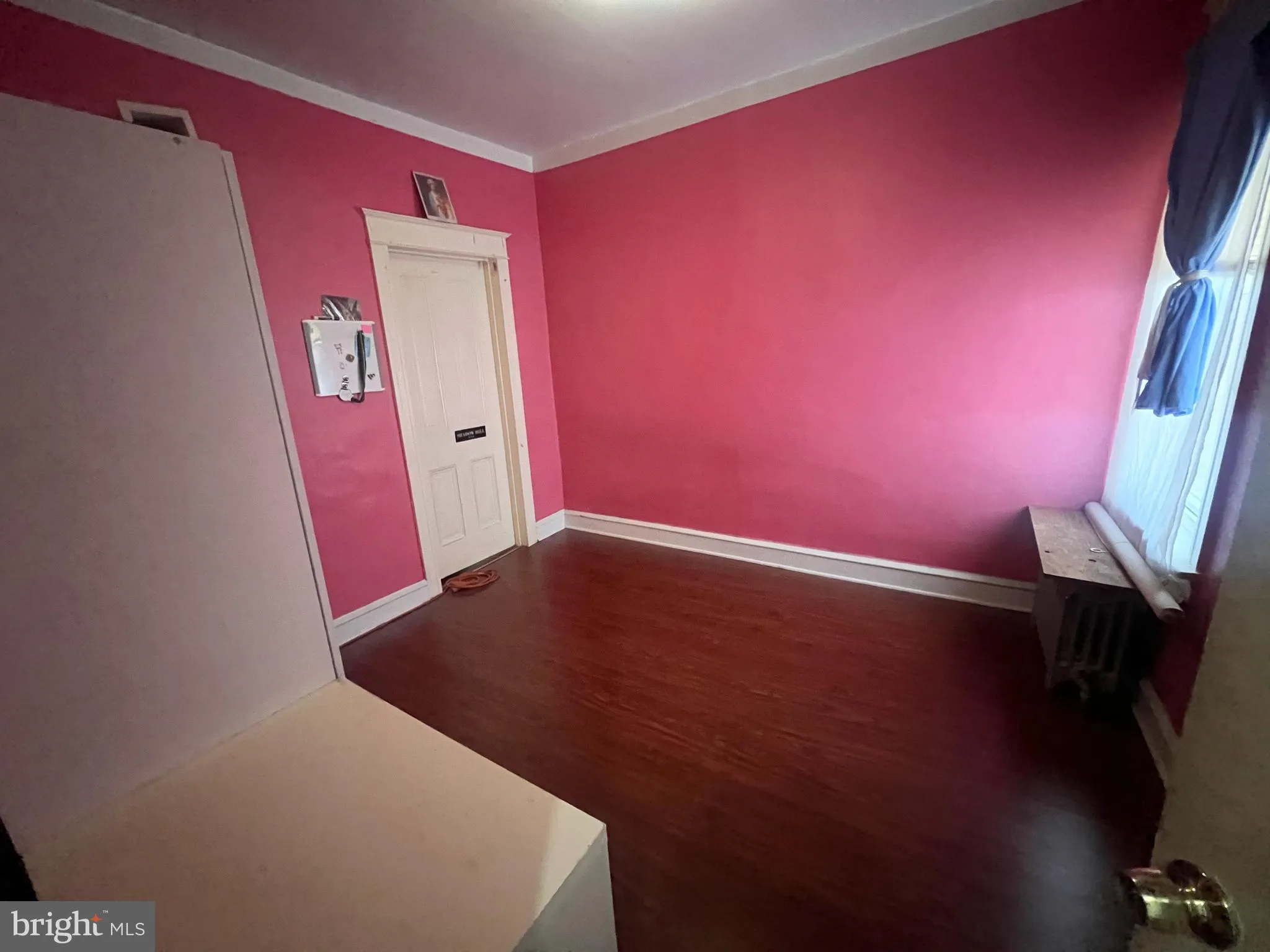 Philadelphia, Pennsylvania 19145, United States, 3 Bedrooms Bedrooms, ,1 BathroomBathrooms,Residential,Contingent,115562