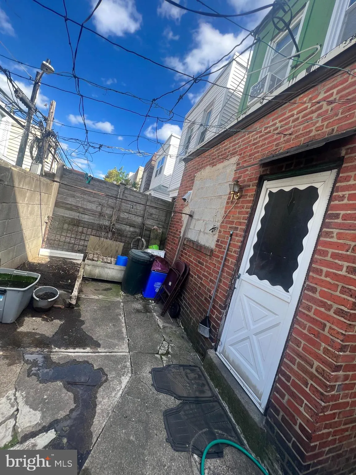 Philadelphia, Pennsylvania 19145, United States, 3 Bedrooms Bedrooms, ,1 BathroomBathrooms,Residential,Contingent,115562