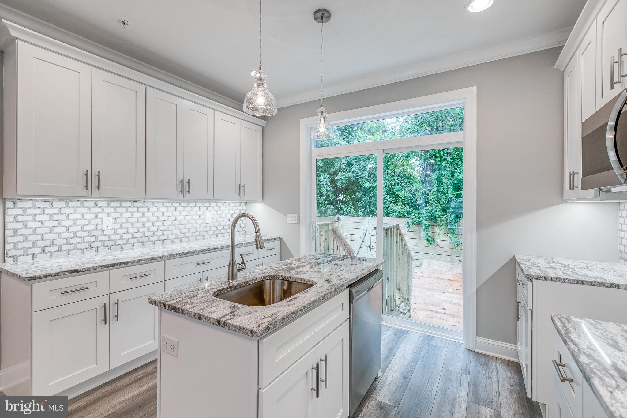 NORRIS SQUARE - Residential