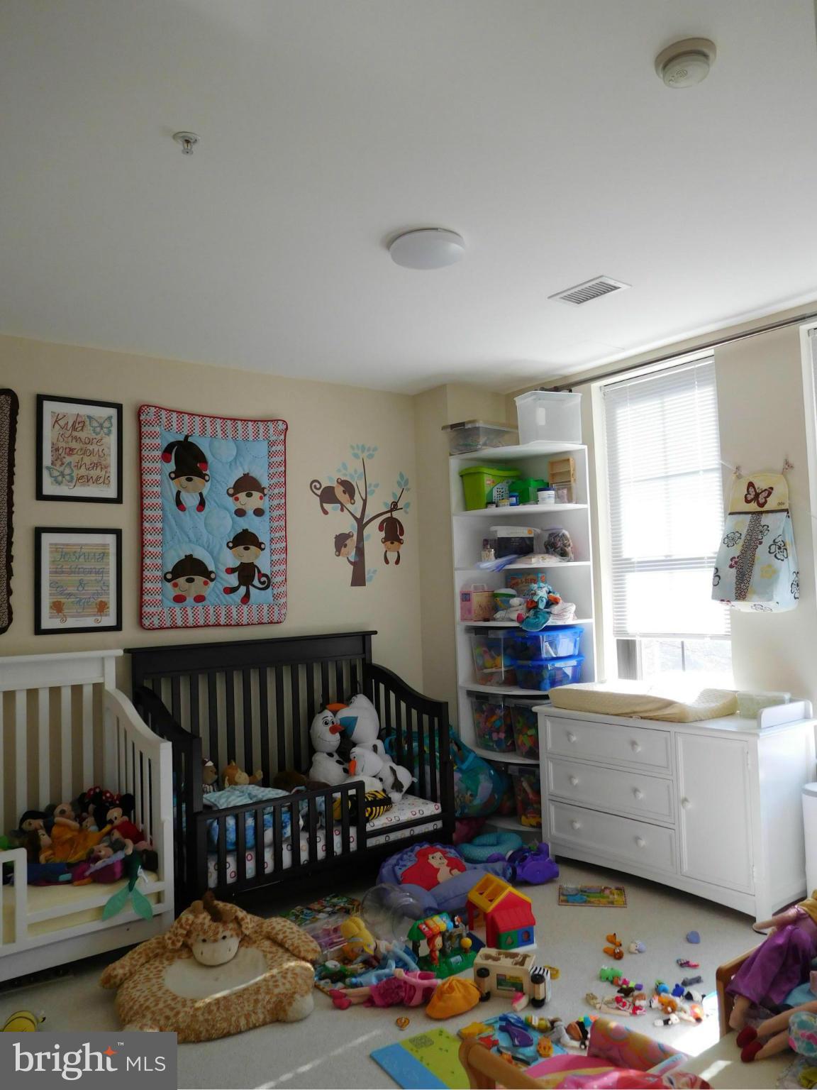 SPECTRUM CONDO - Residential Lease