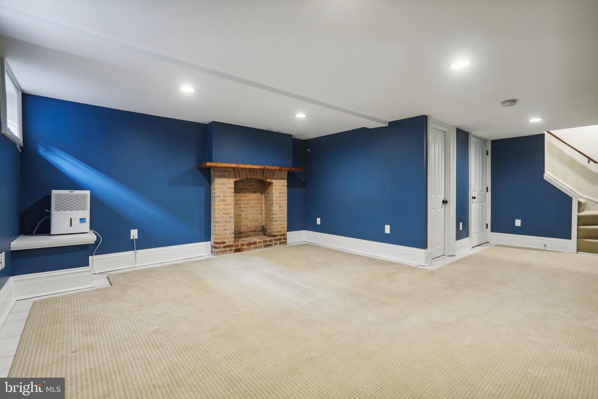 BUTCHERS HILL - Residential