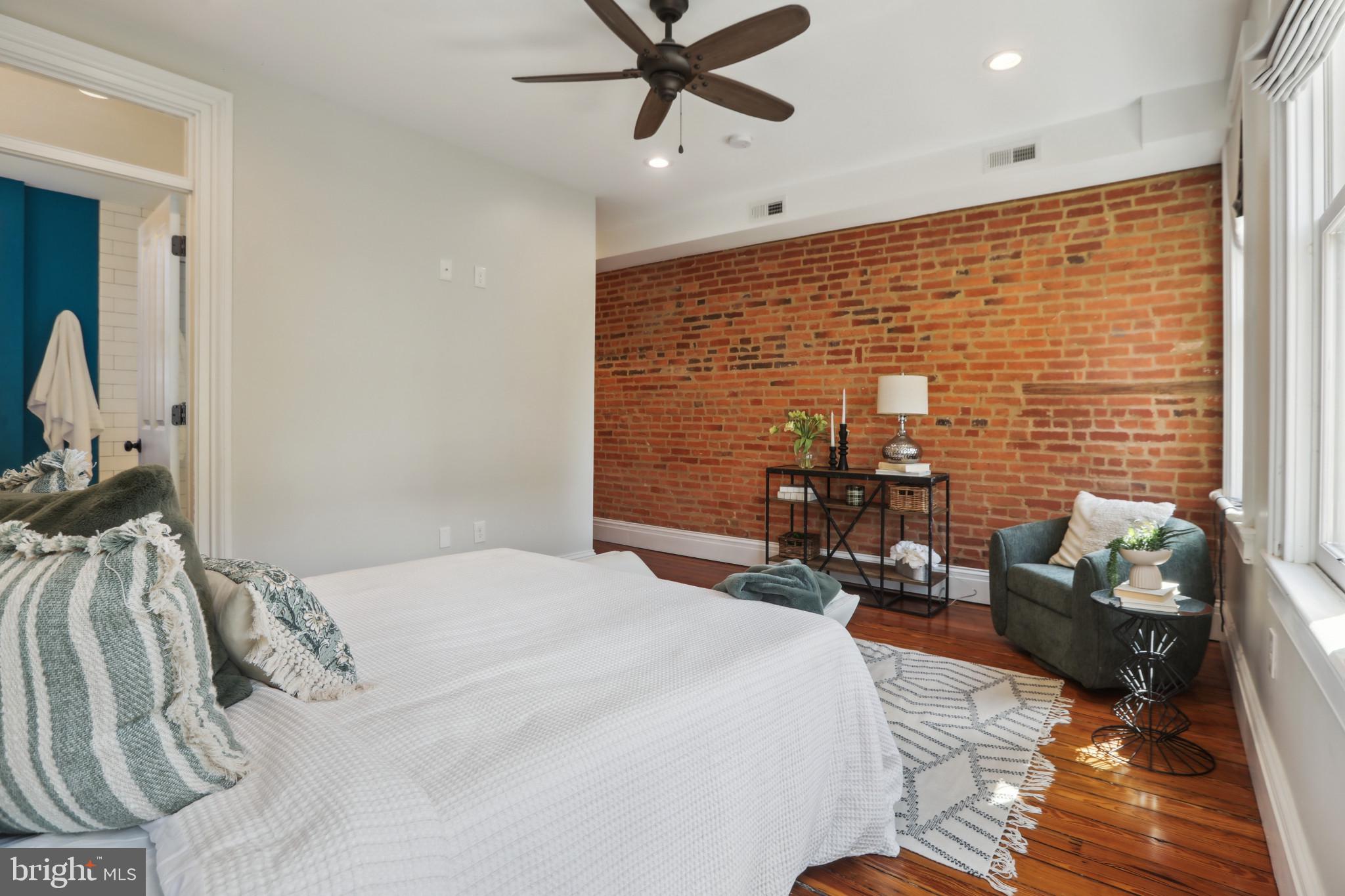 BUTCHERS HILL - Residential