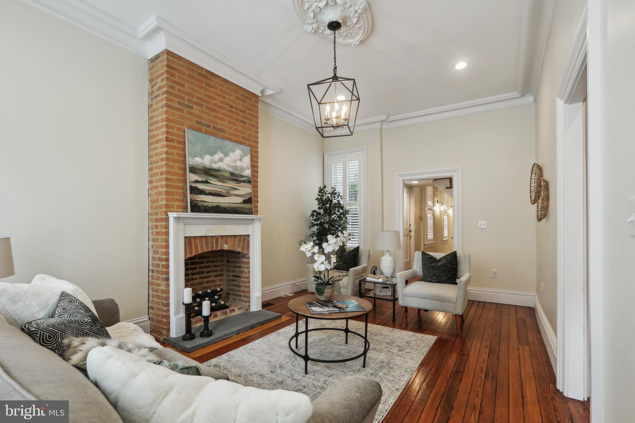 BUTCHERS HILL - Residential