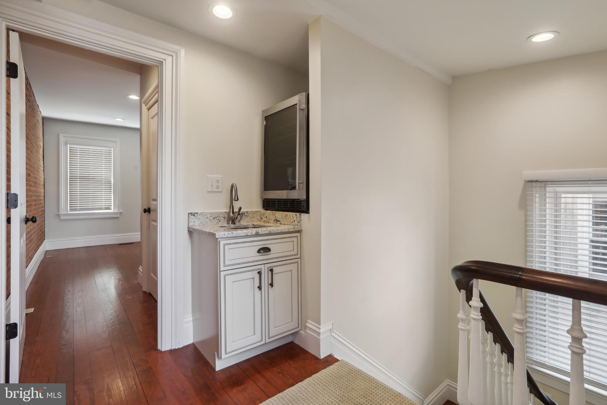 BUTCHERS HILL - Residential