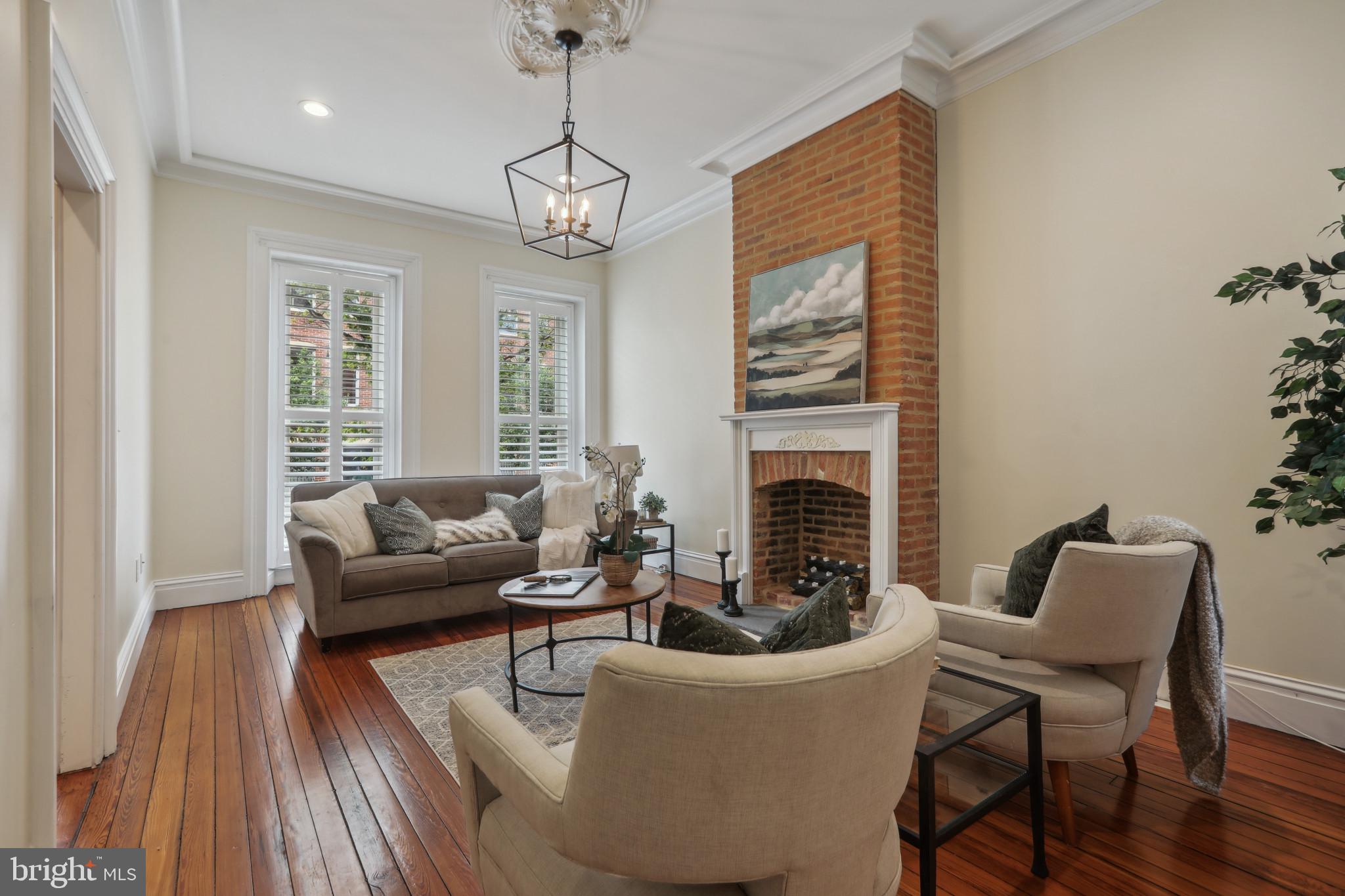 BUTCHERS HILL - Residential