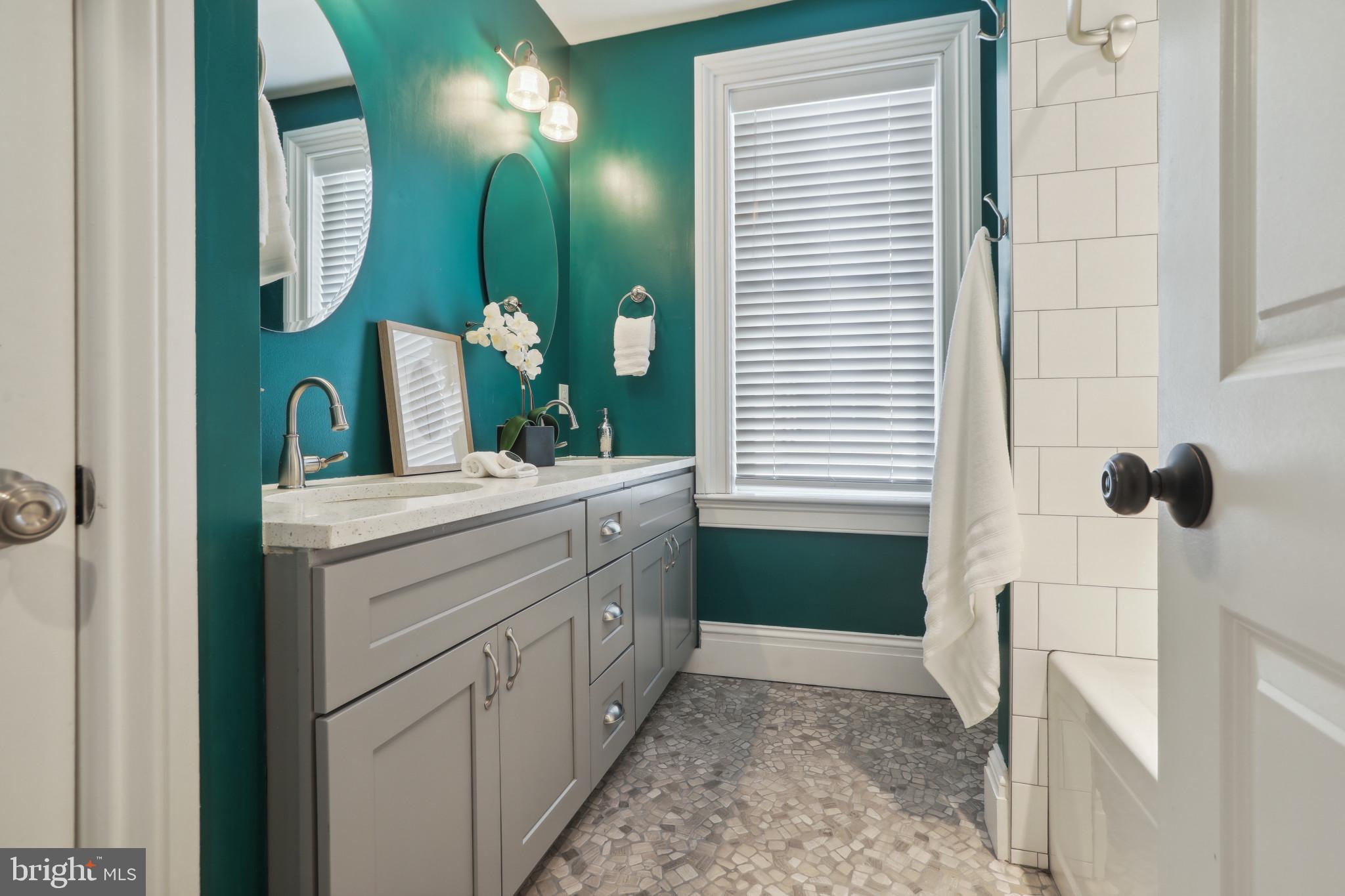 BUTCHERS HILL - Residential