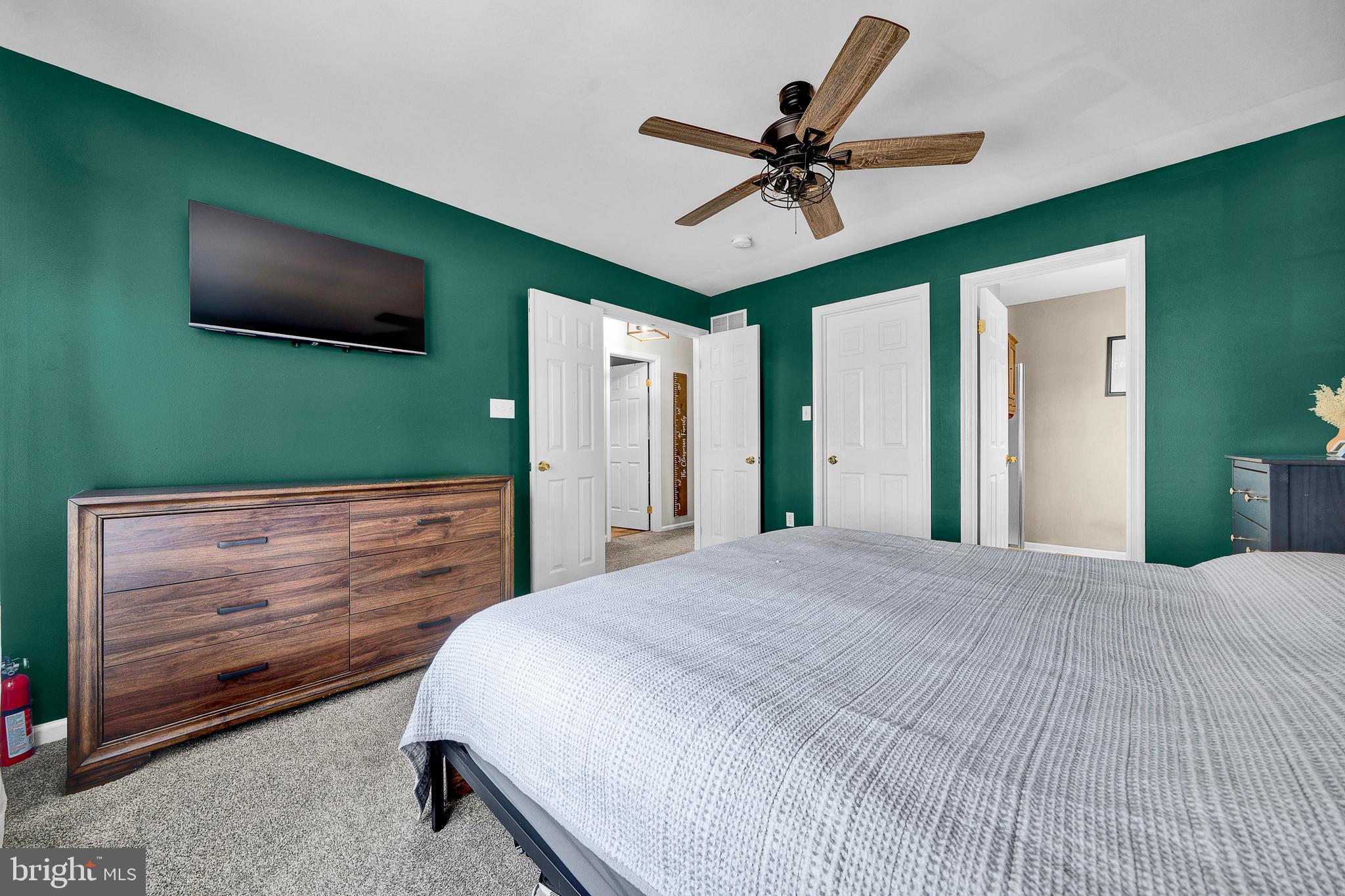 CHERRY HEIGHTS - Residential