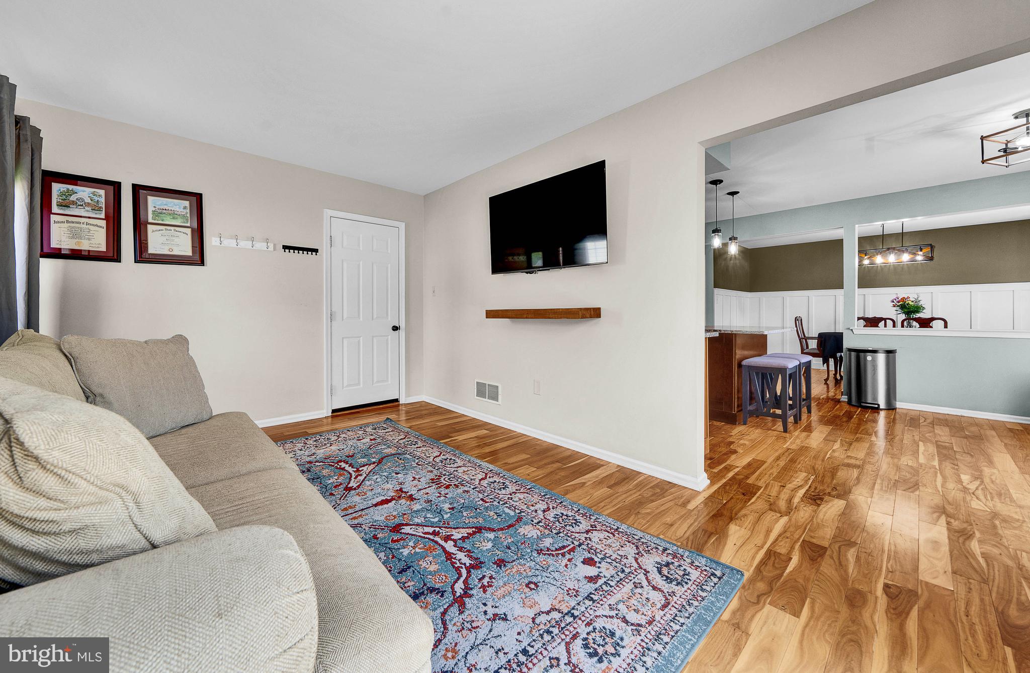 CHERRY HEIGHTS - Residential