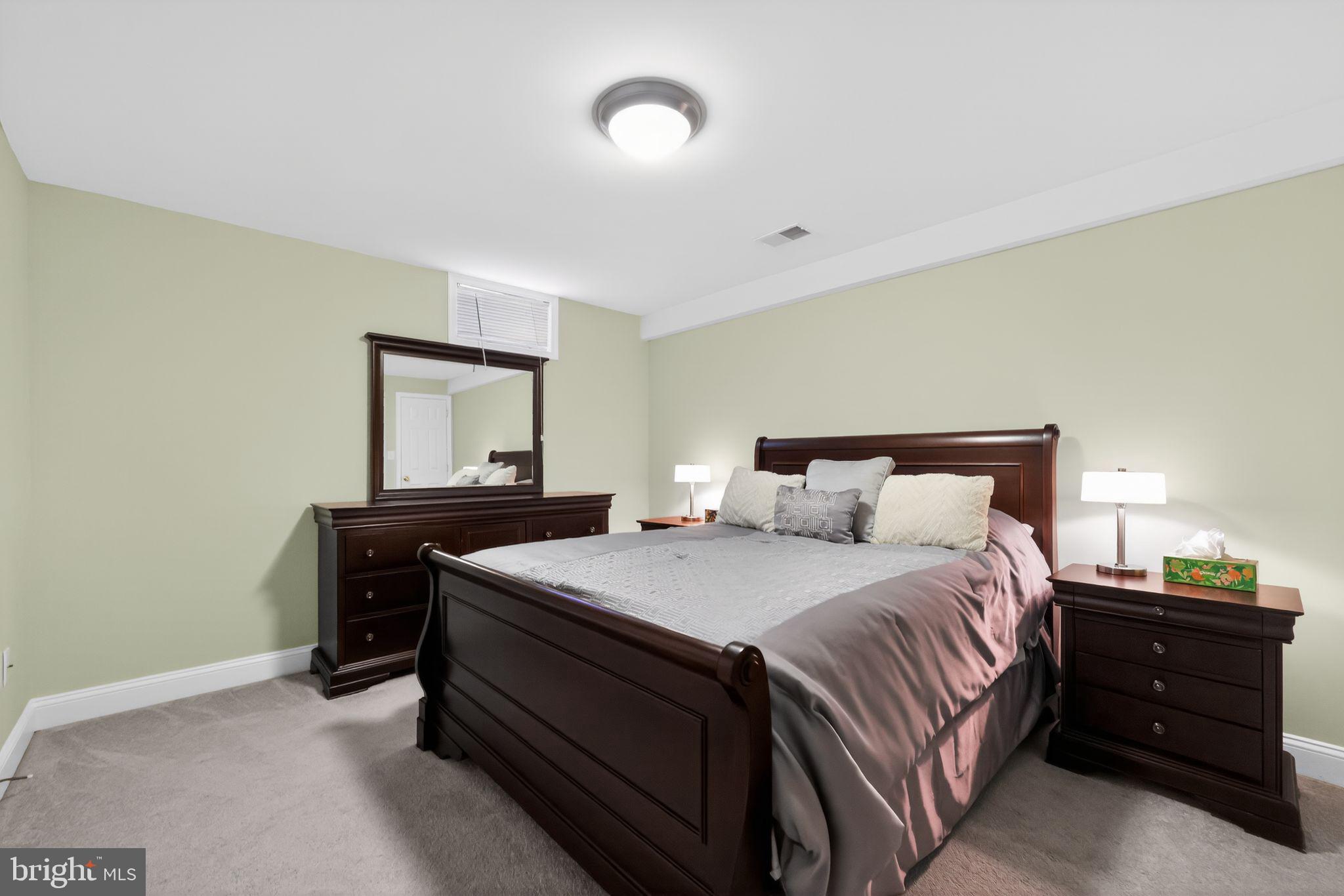 STRATHMORE - Residential