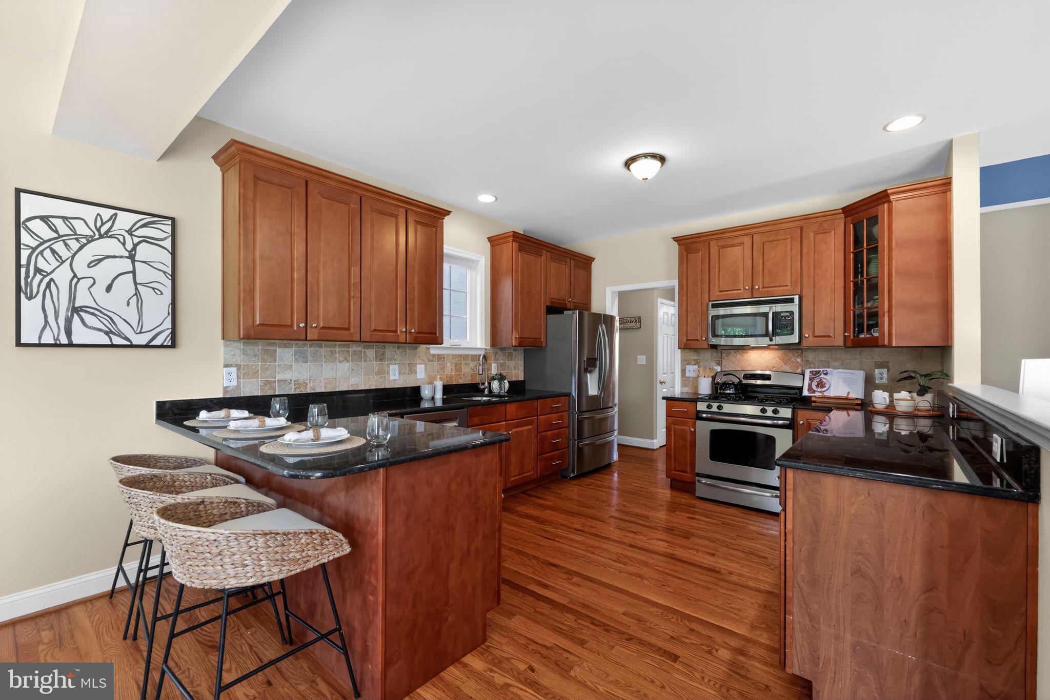 STRATHMORE - Residential