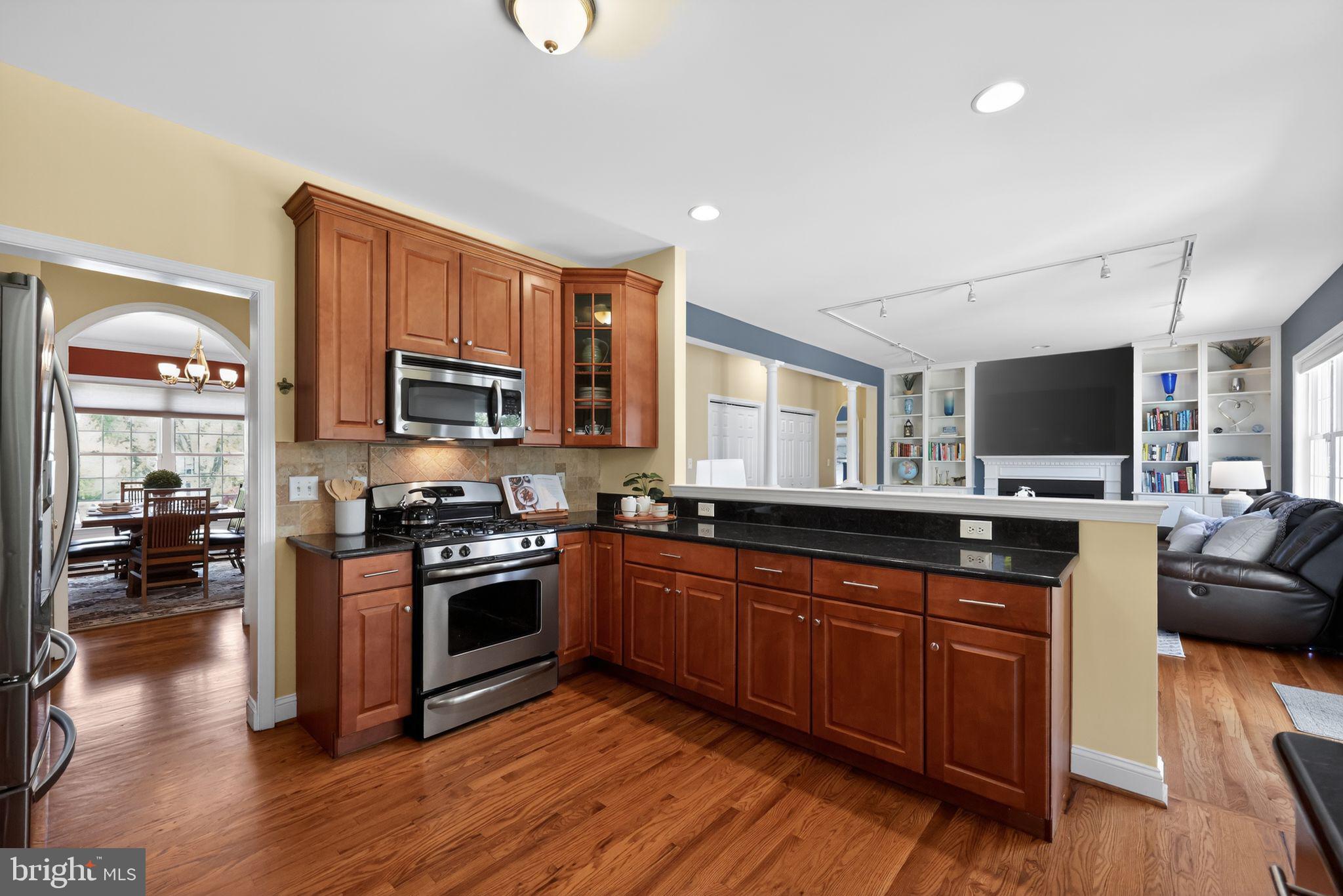 STRATHMORE - Residential