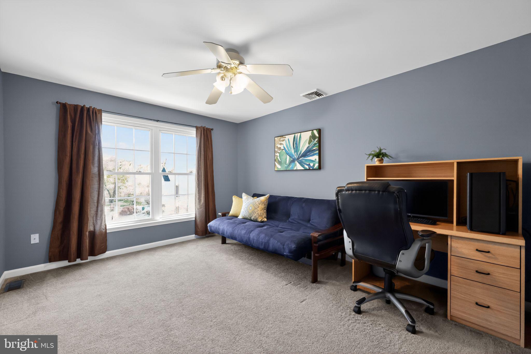 STRATHMORE - Residential