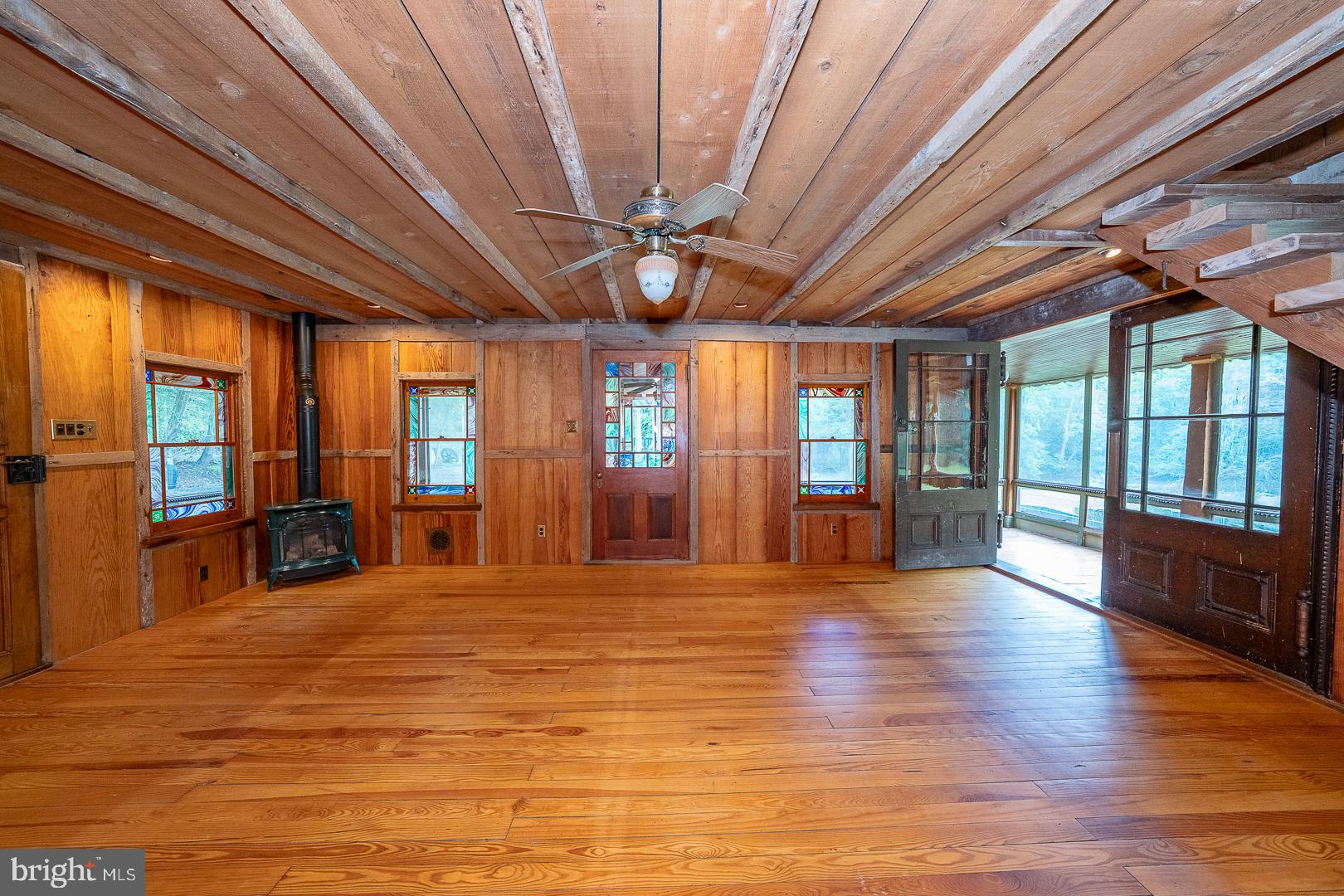 FRENCH CREEK ESTS - Residential