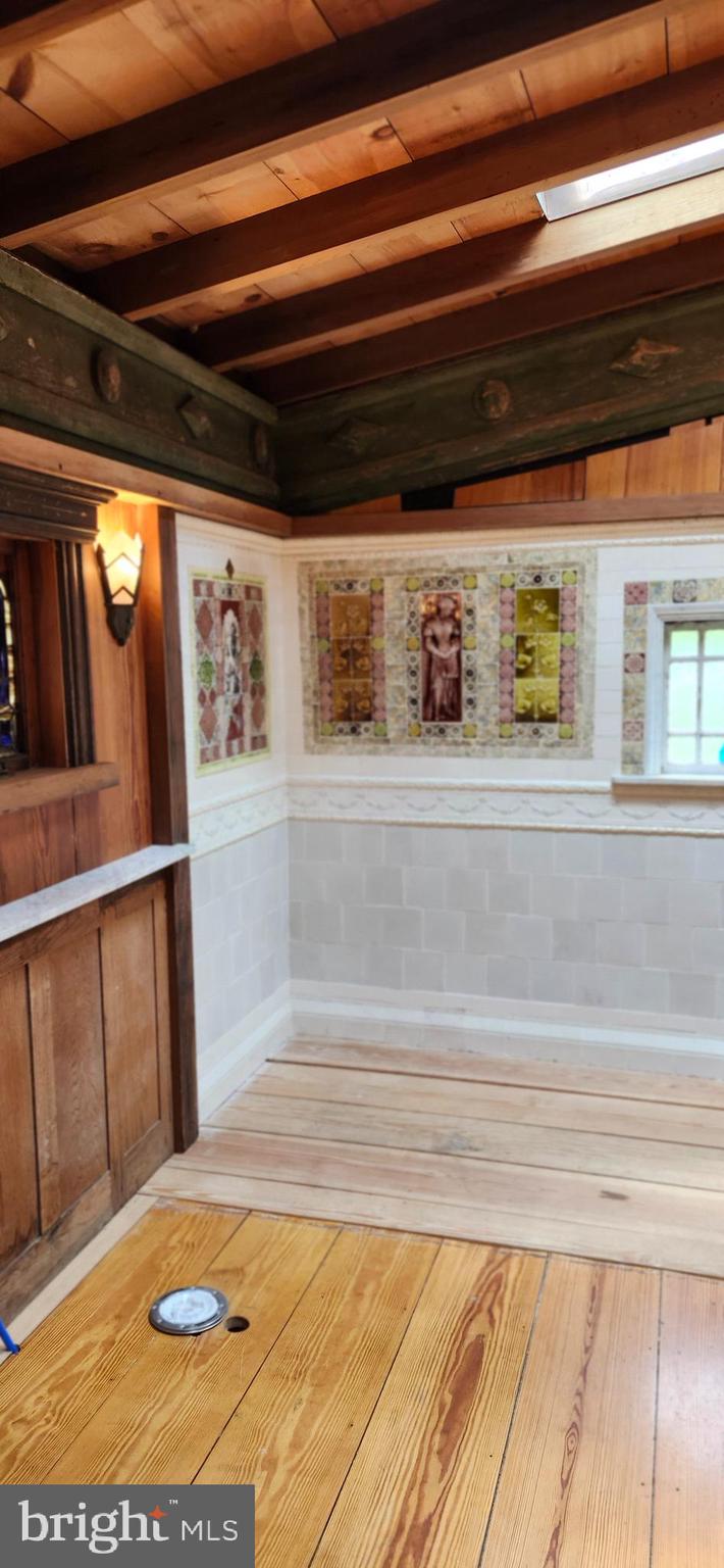 FRENCH CREEK ESTS - Residential