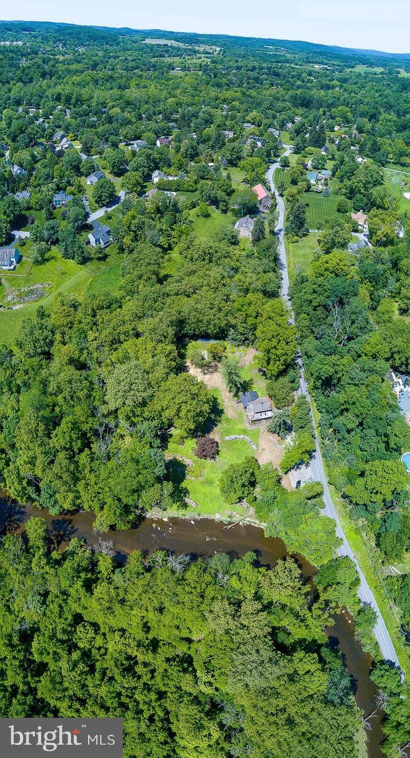 FRENCH CREEK ESTS - Residential