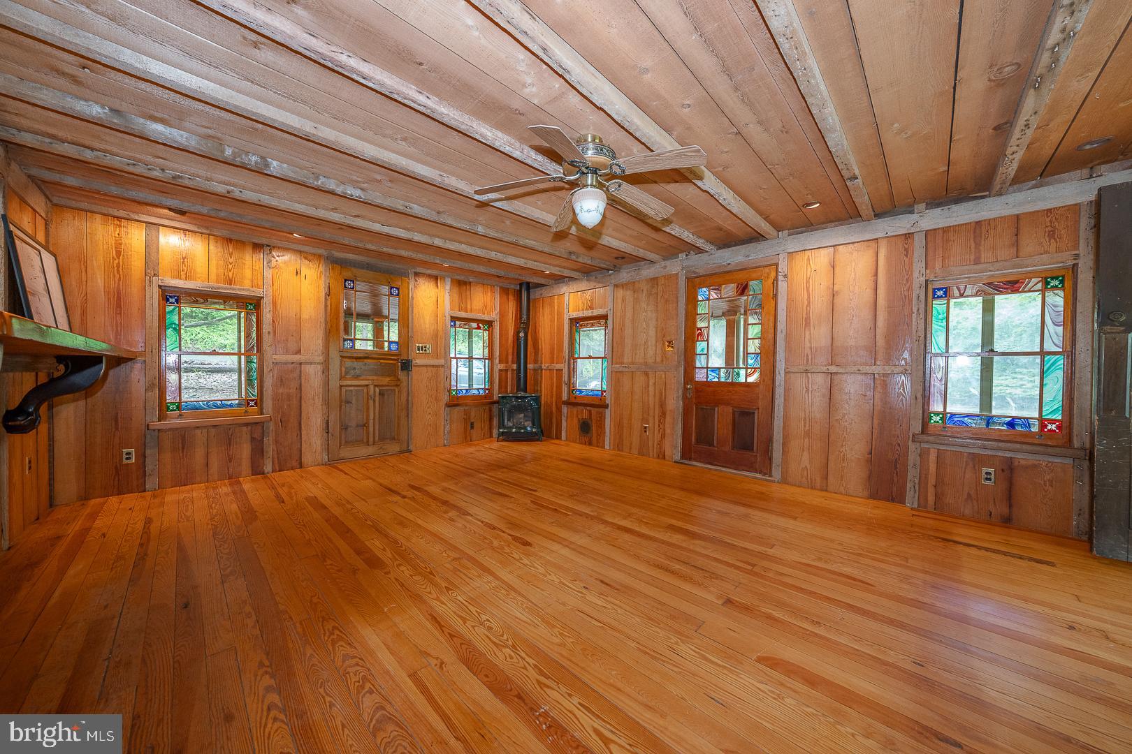 FRENCH CREEK ESTS - Residential