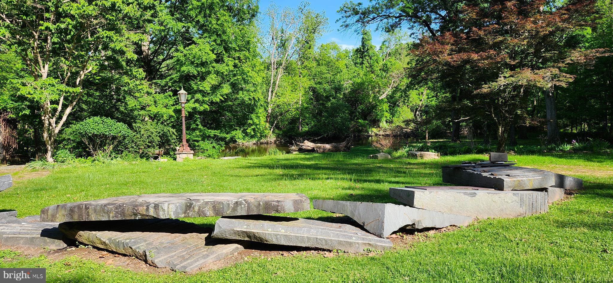 FRENCH CREEK ESTS - Residential