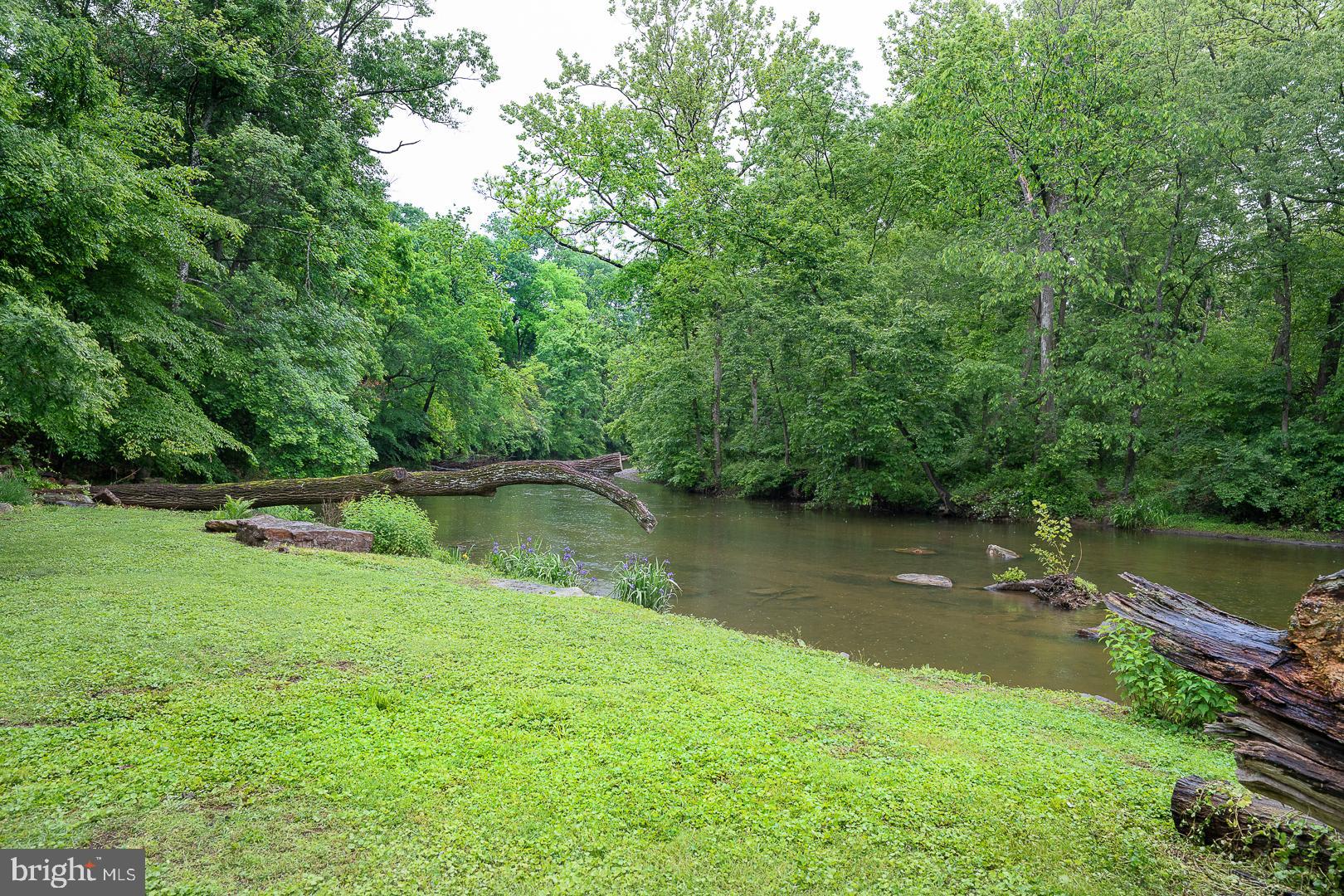 FRENCH CREEK ESTS - Residential