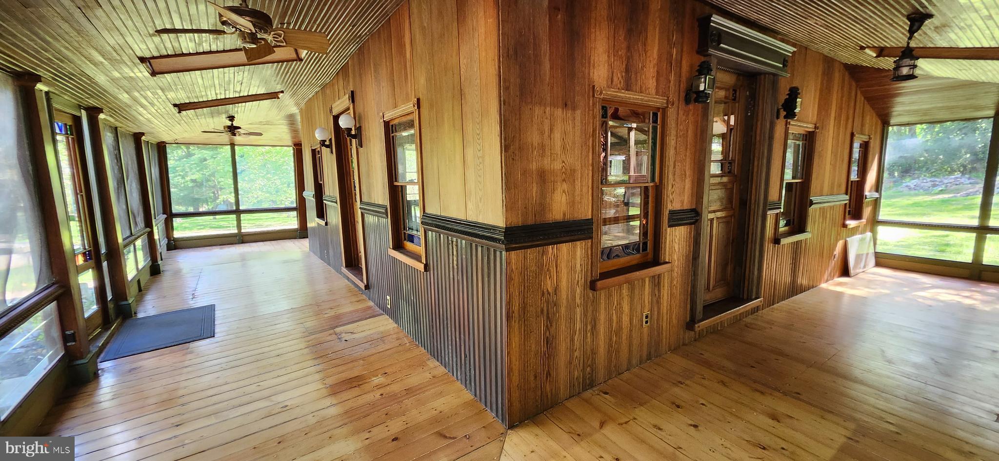 FRENCH CREEK ESTS - Residential