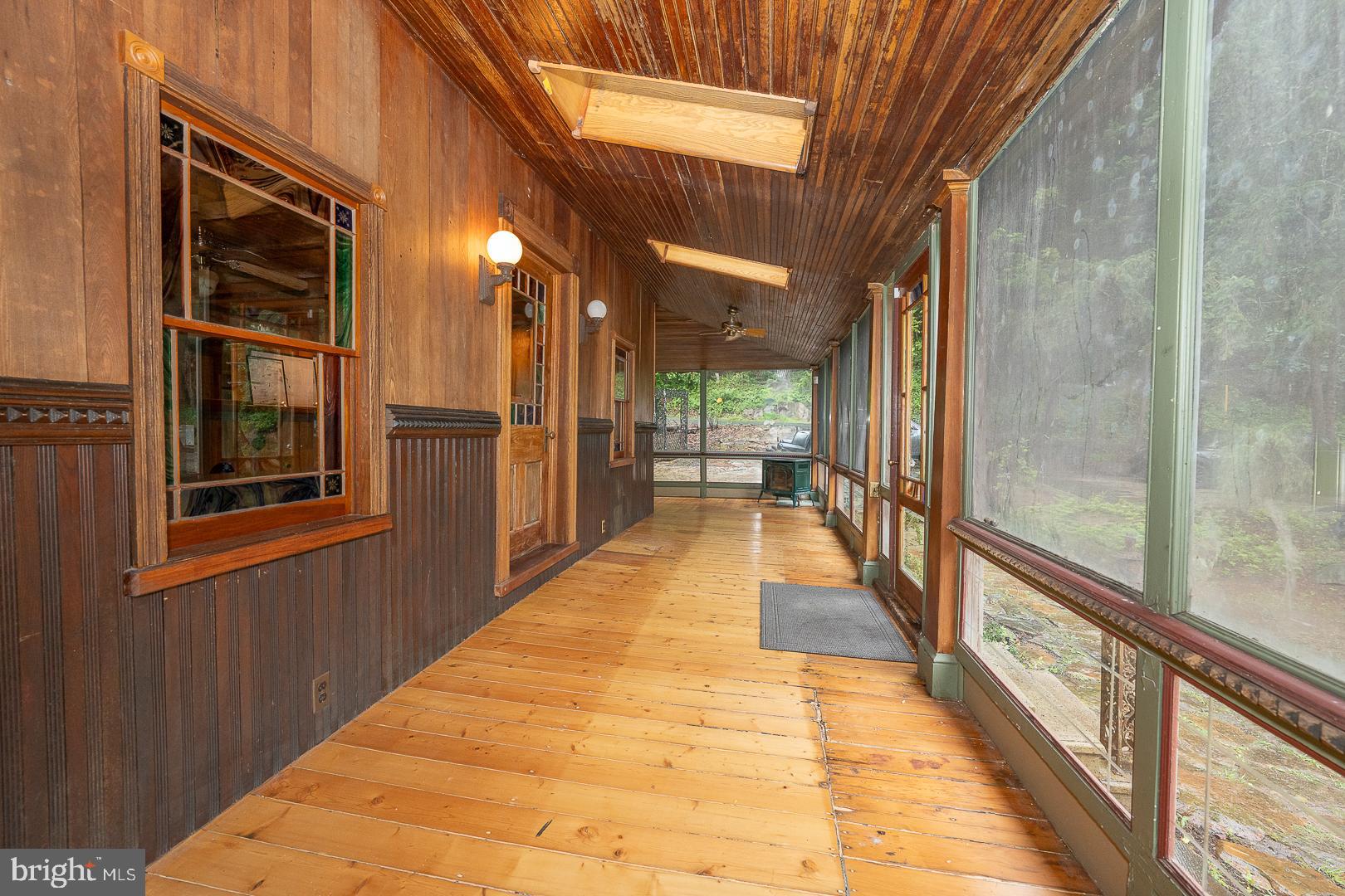 FRENCH CREEK ESTS - Residential