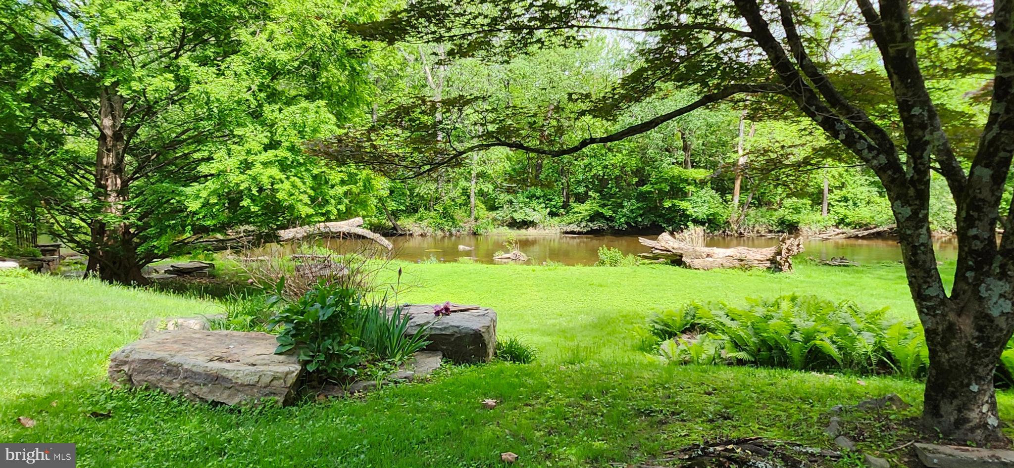 FRENCH CREEK ESTS - Residential