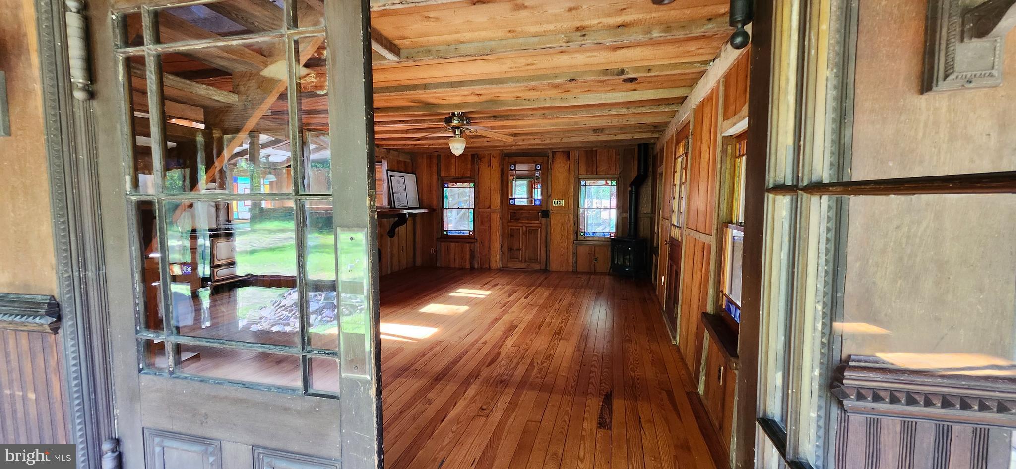 FRENCH CREEK ESTS - Residential