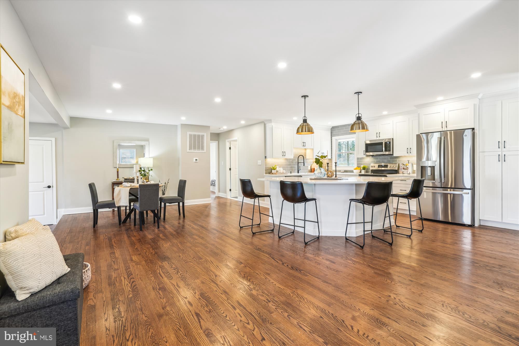 SOUTH RIVER HEIGHTS - Residential