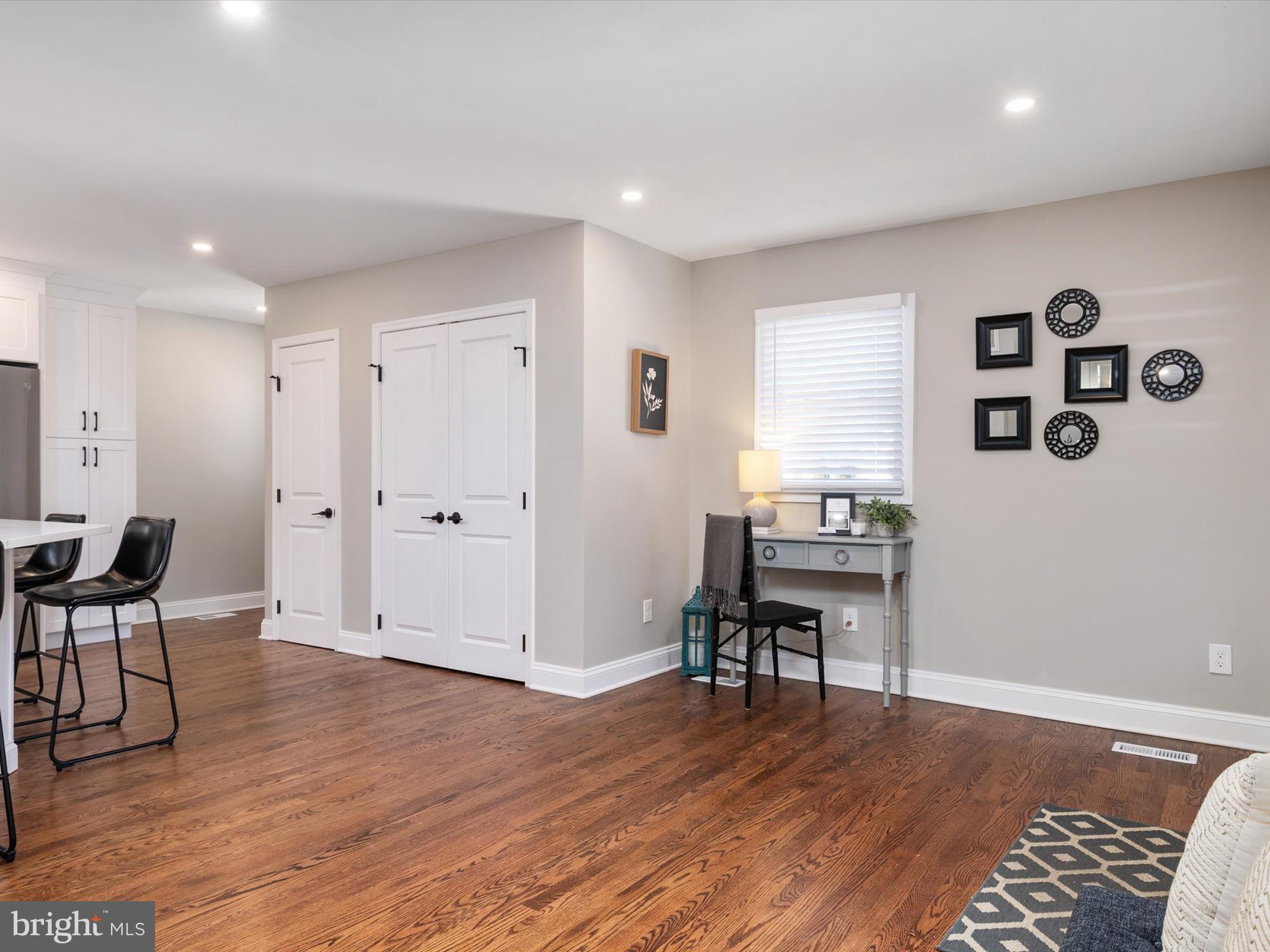 SOUTH RIVER HEIGHTS - Residential